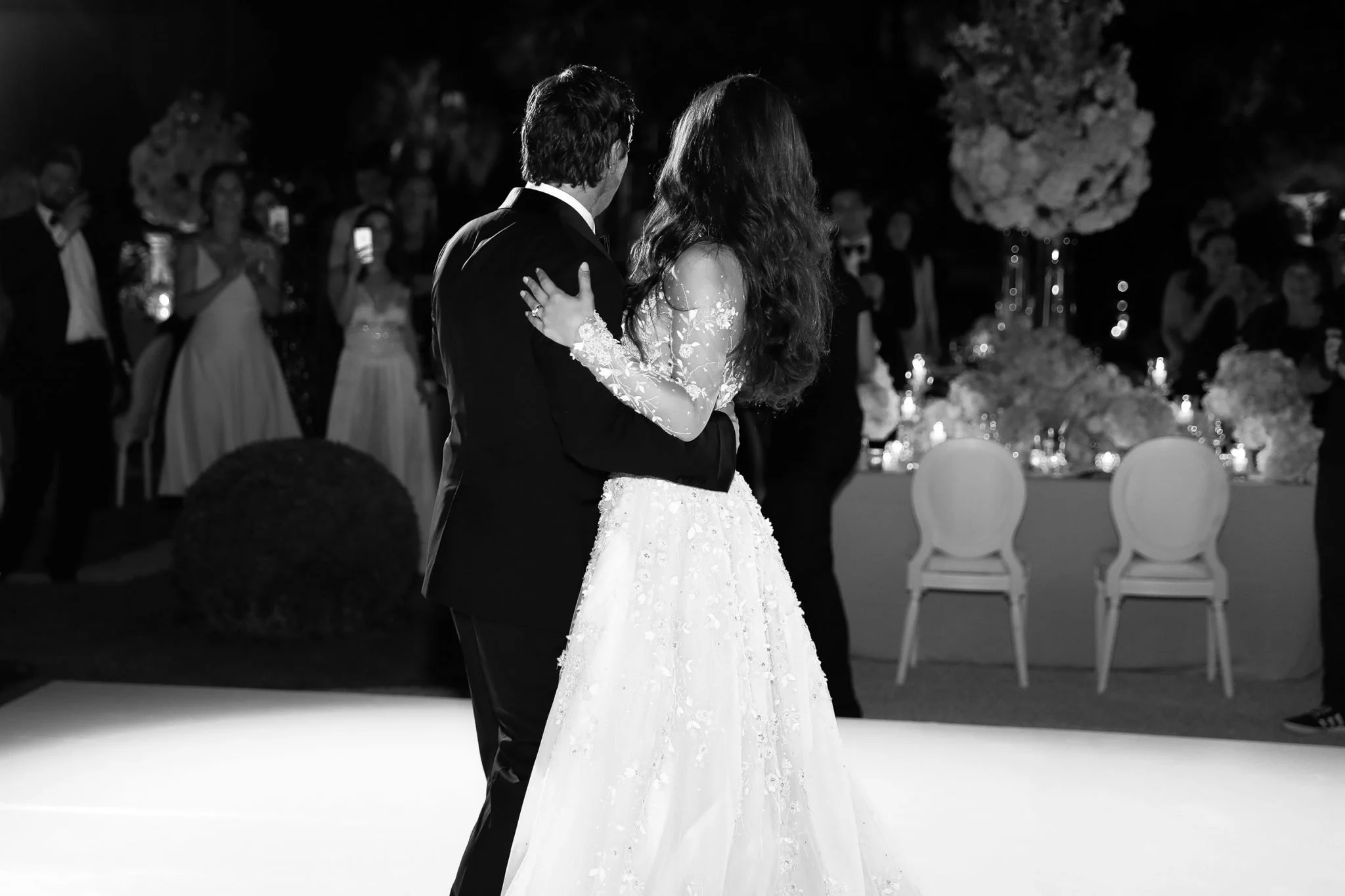 Black-white-bride-and-groom-photo-2048x1366.jpg
