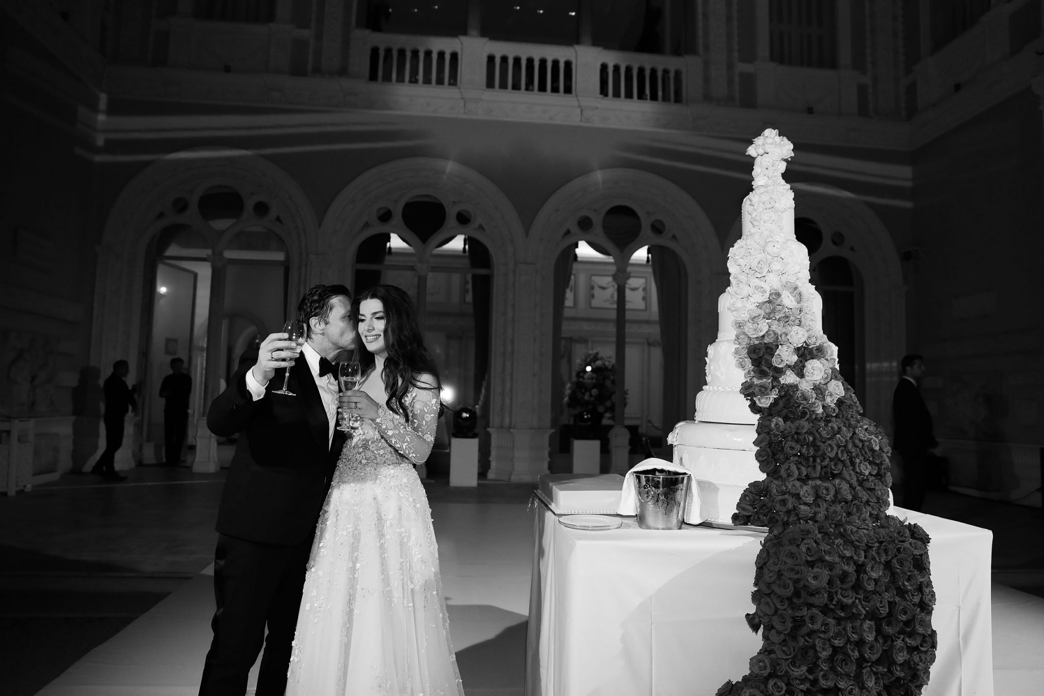 Black-white-wedding-photography-2048x1366.jpg
