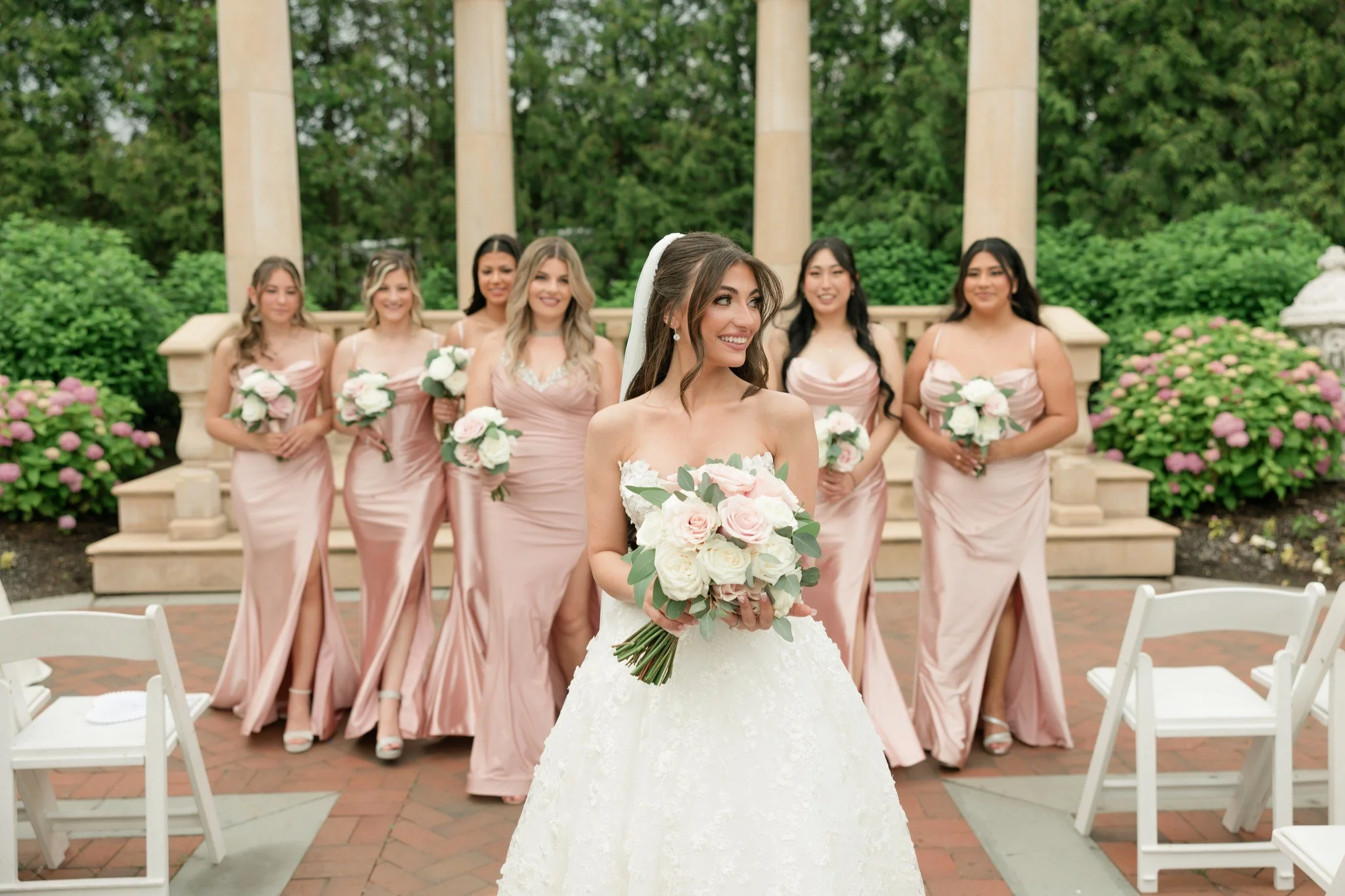Photographer @anjezadyrmishi
#bridaleditorial #brideportraits #bridalphotographer #bridaleditorialphotoshoot #bridaleditorialphotographer #weddingphotography #weddingphotographer #nycweddingphotographer #njweddingphotographer #nycwedding #nycweddingp