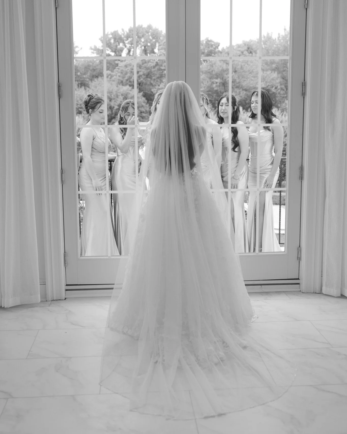 Photographer @anjezadyrmishi
#bridaleditorial #brideportraits #bridalphotographer #bridaleditorialphotoshoot #bridaleditorialphotographer #weddingphotography #weddingphotographer #nycweddingphotographer #njweddingphotographer #nycwedding #nycweddingp