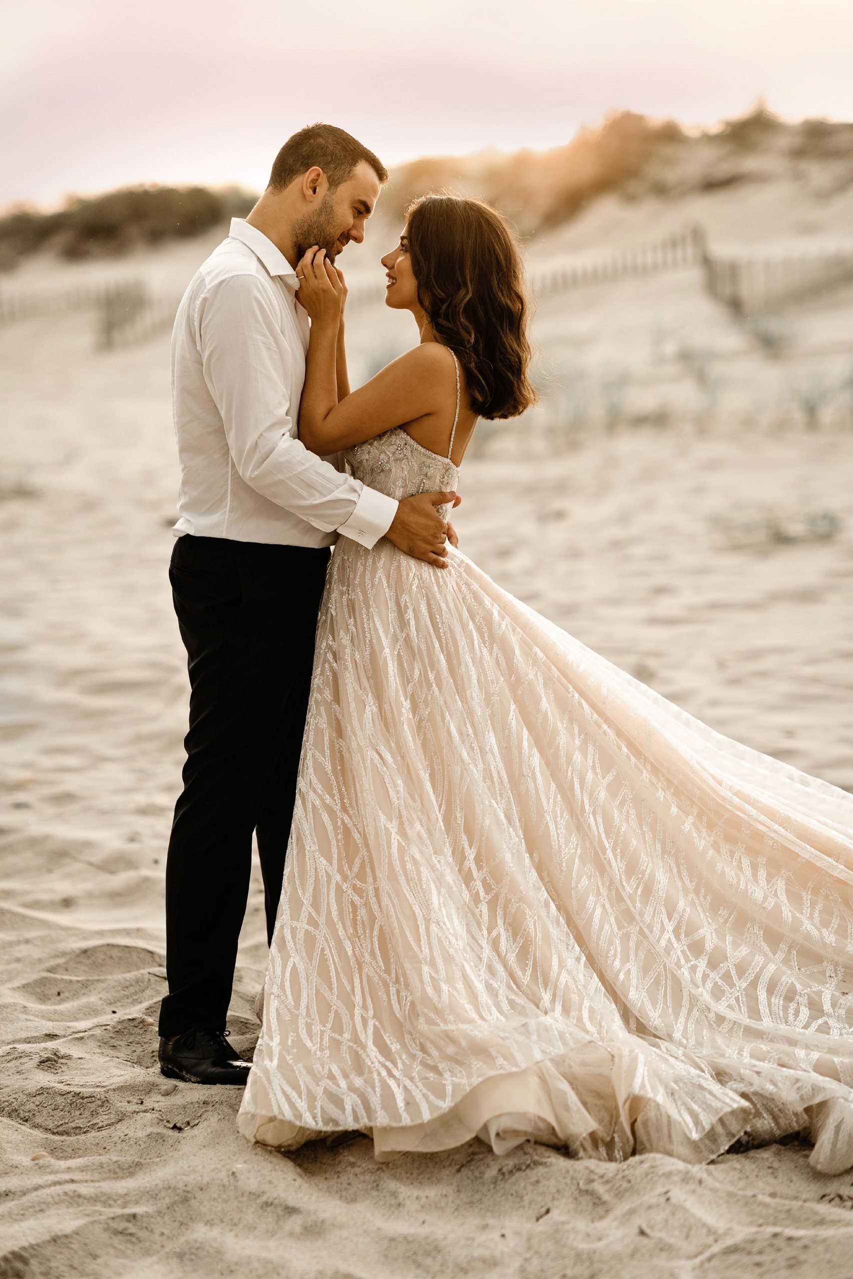 Beach-wedding-photos-in-The-Hamptons-scaled.jpg