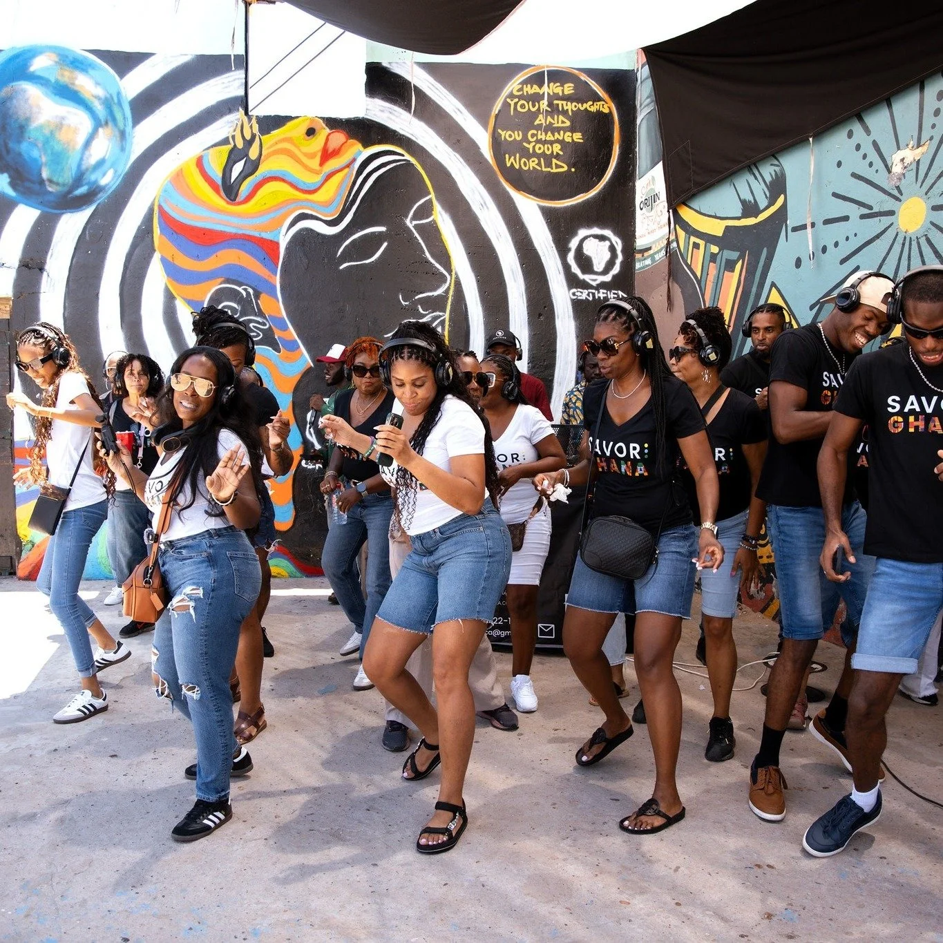 There&rsquo;s a certain ease to Ghana: the music, the movement, the way culture shows up in everyday life. Travelers don&rsquo;t have to search for authenticity here &mdash; it meets you upfront. Savor curates moments that feel natural, and Ghana del