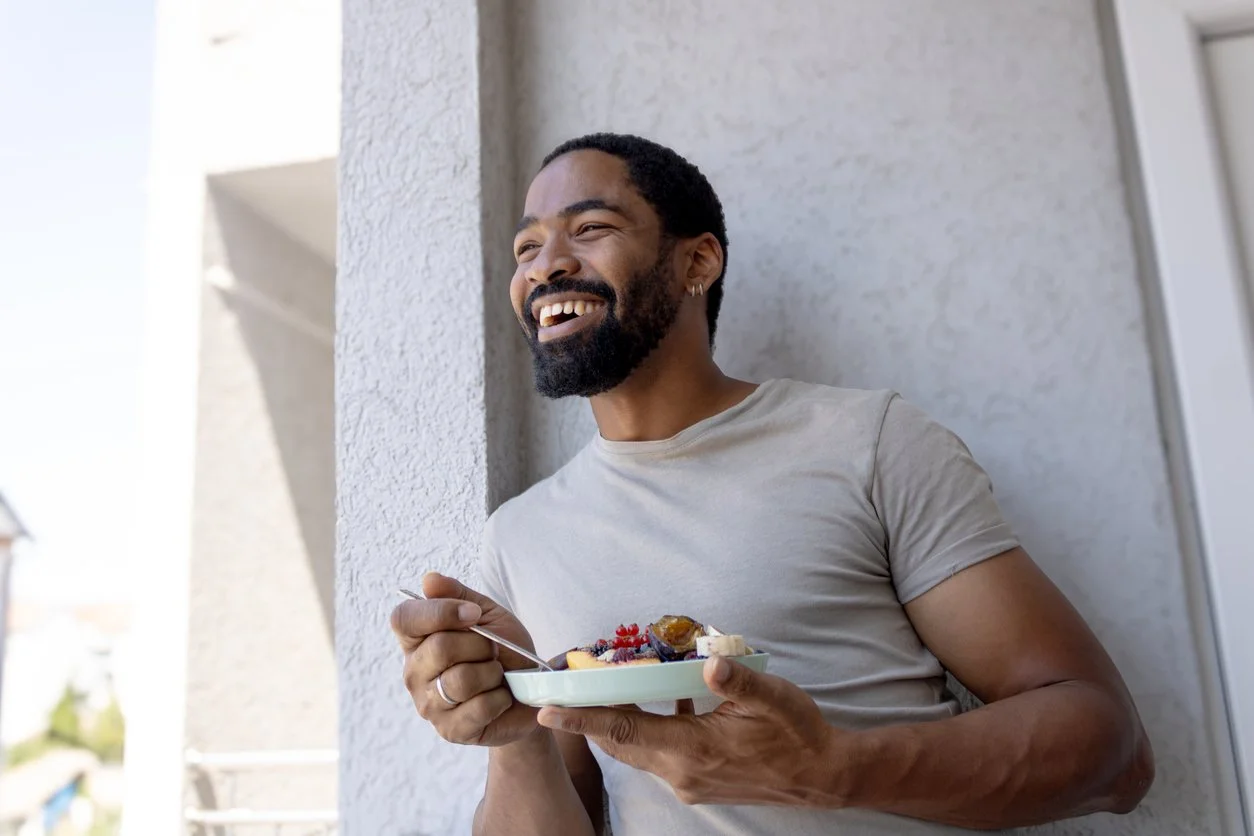 How to Stay Jacked in Your 30s, 40s and Beyond: The Diet Strategy That Works