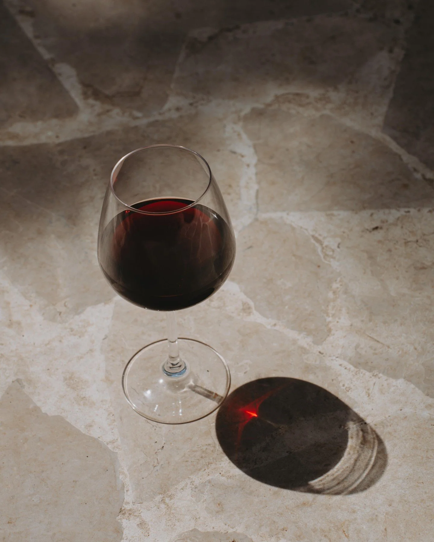 Are you a glass half full or half empty person? Around here, the glasses seem to refill themselves. It's one of those Nosara mysteries we're not interested in solving.