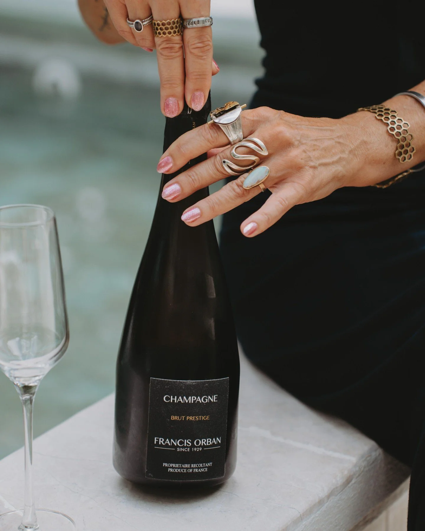 Whether you&rsquo;re going out or staying in, we&rsquo;ve got cold bottles and the good kind of explosives. Swing by or let us come to you.