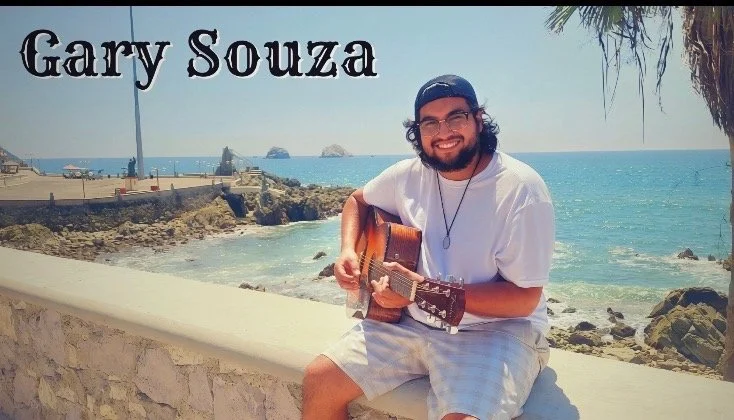 American Idol finalist Gary Souza
