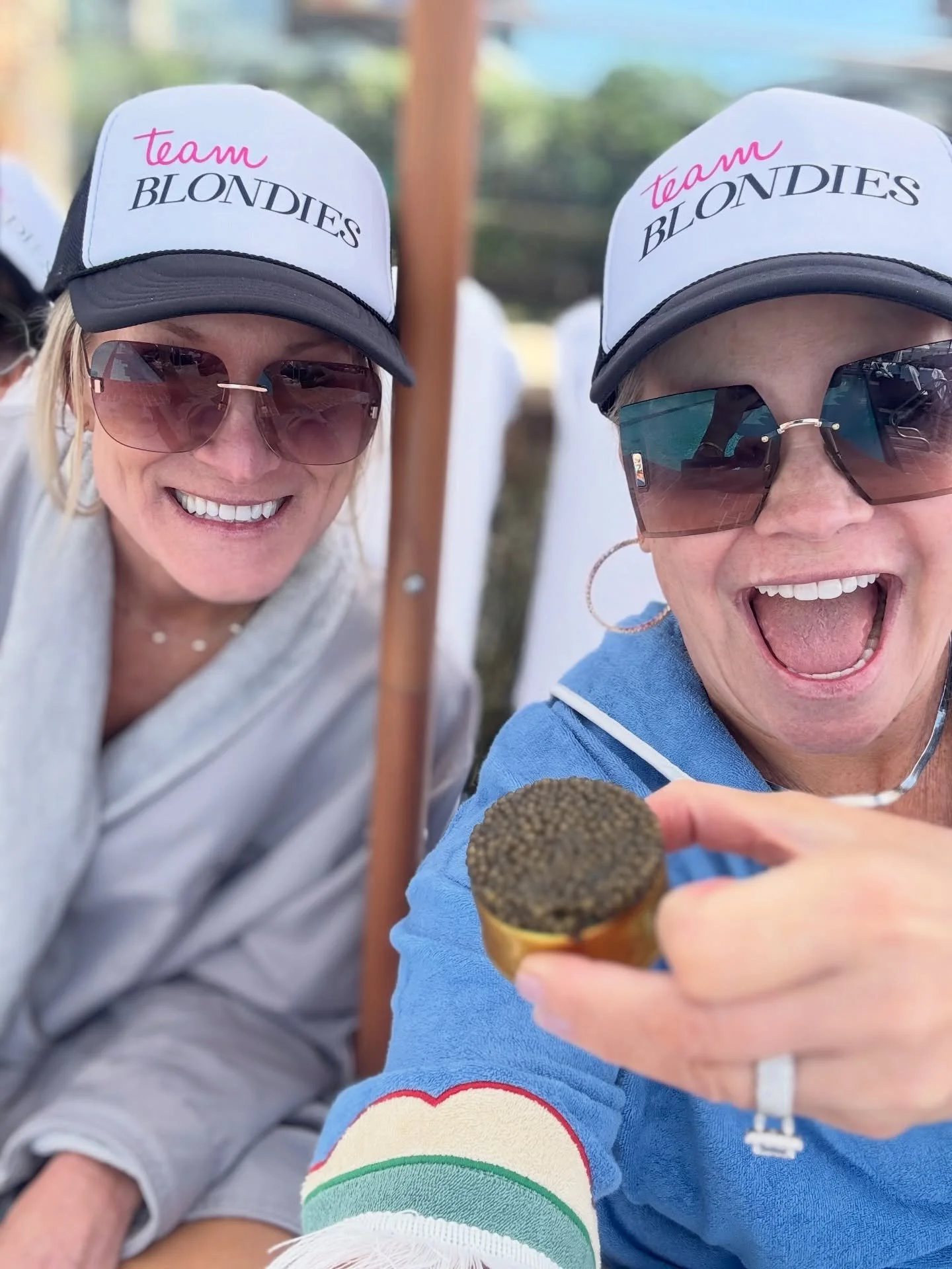 35 years of friendship&hellip; and somehow it still feels like yesterday 🤍
My blondie besties &mdash; from our volleyball days at Texas Tech University to now &mdash; forever my girls.

&bull; Dinner at Original A&rsquo;s in Newport
&bull; Ocean 48
