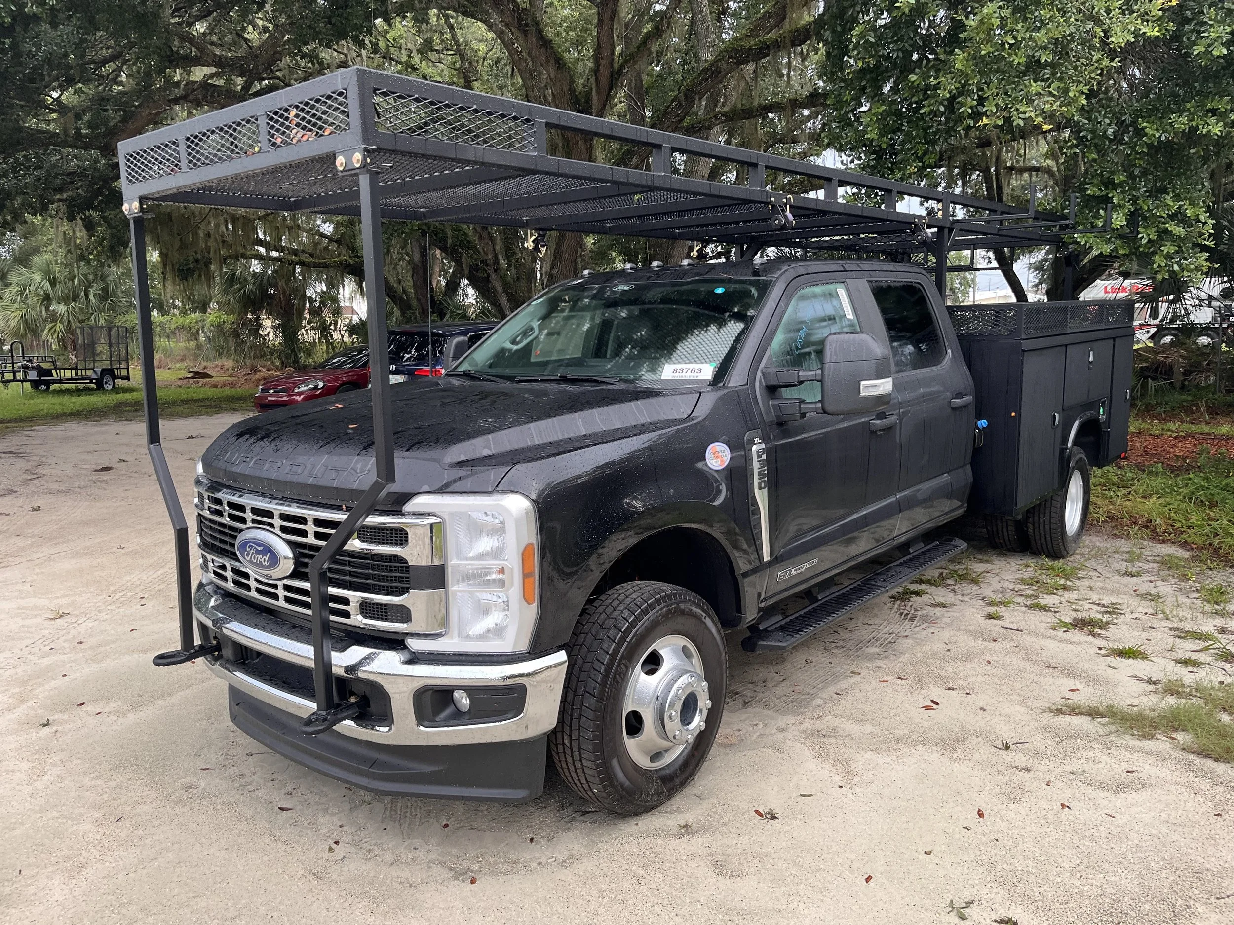 Ford Super Duty with Knapheide Service Body