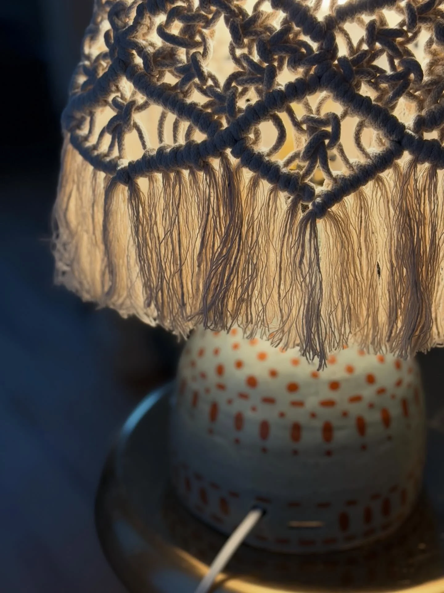 close up details of the new ceramic &amp; macrame lamp 
buy it at https://myteatime.co (link in bio)
feel free to message me with any questions!

#berkeley #berkeleyca #lamp #macrame #sanfrancisco