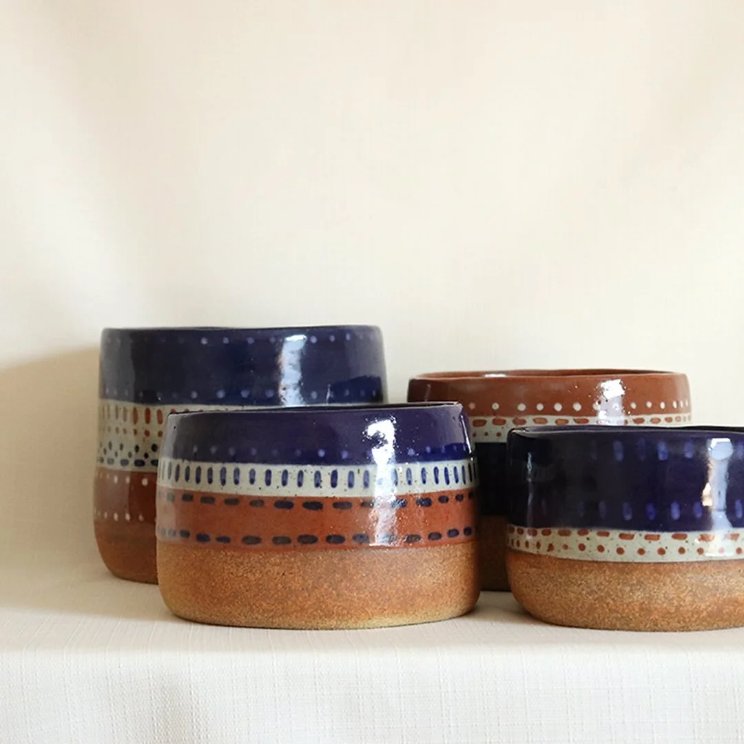New ceramic planters, four different sizes. Head to https://myteatime.co to purchase and choose between shipping, delivery or free pickup at checkout 🪴 

#planterpot #plantslovers #berkeleyca #oaklandca #bayareaartist