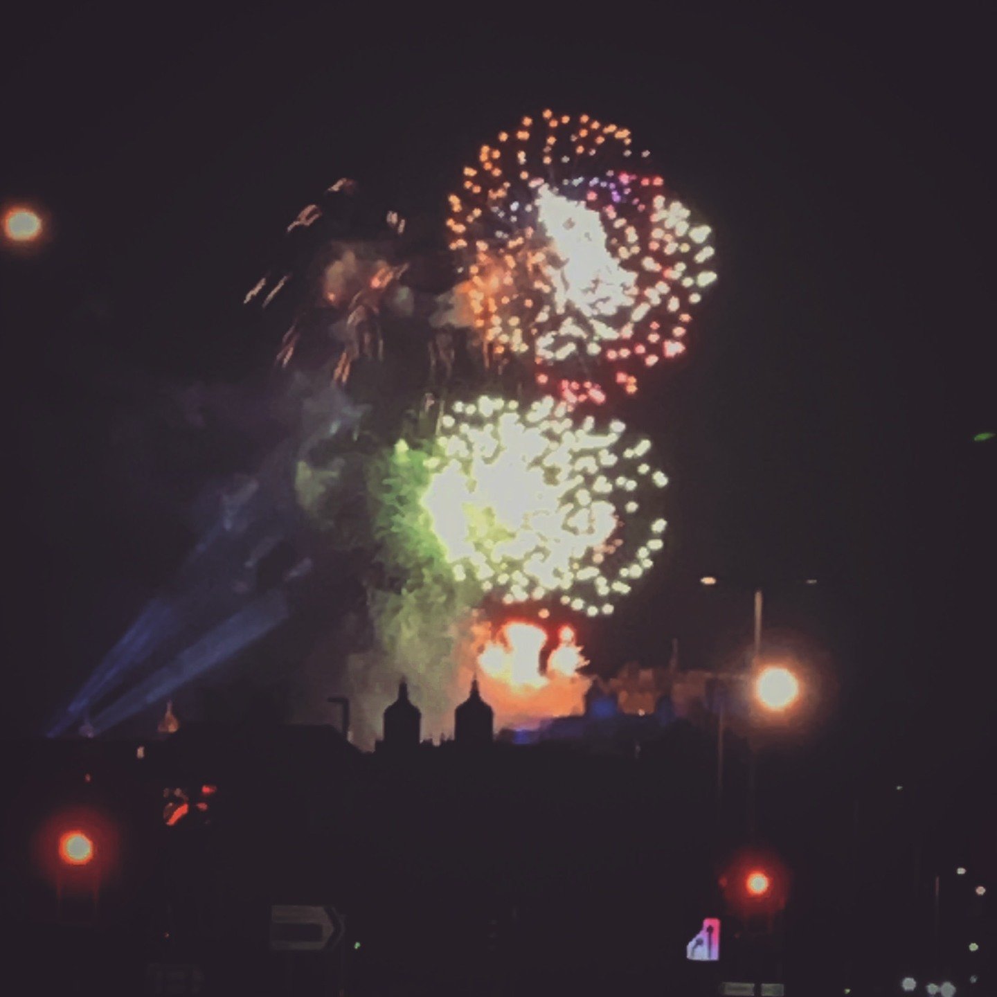 Good job I&rsquo;m a handyman and not a photographer 📸🔧
Lang may yer lum reek, and here&rsquo;s to a busy, healthy and happy New Year.
Thanks to everyone who&rsquo;s supported Lothian Handyman this year &mdash; onwards and upwards. #HappyNewYear
#L