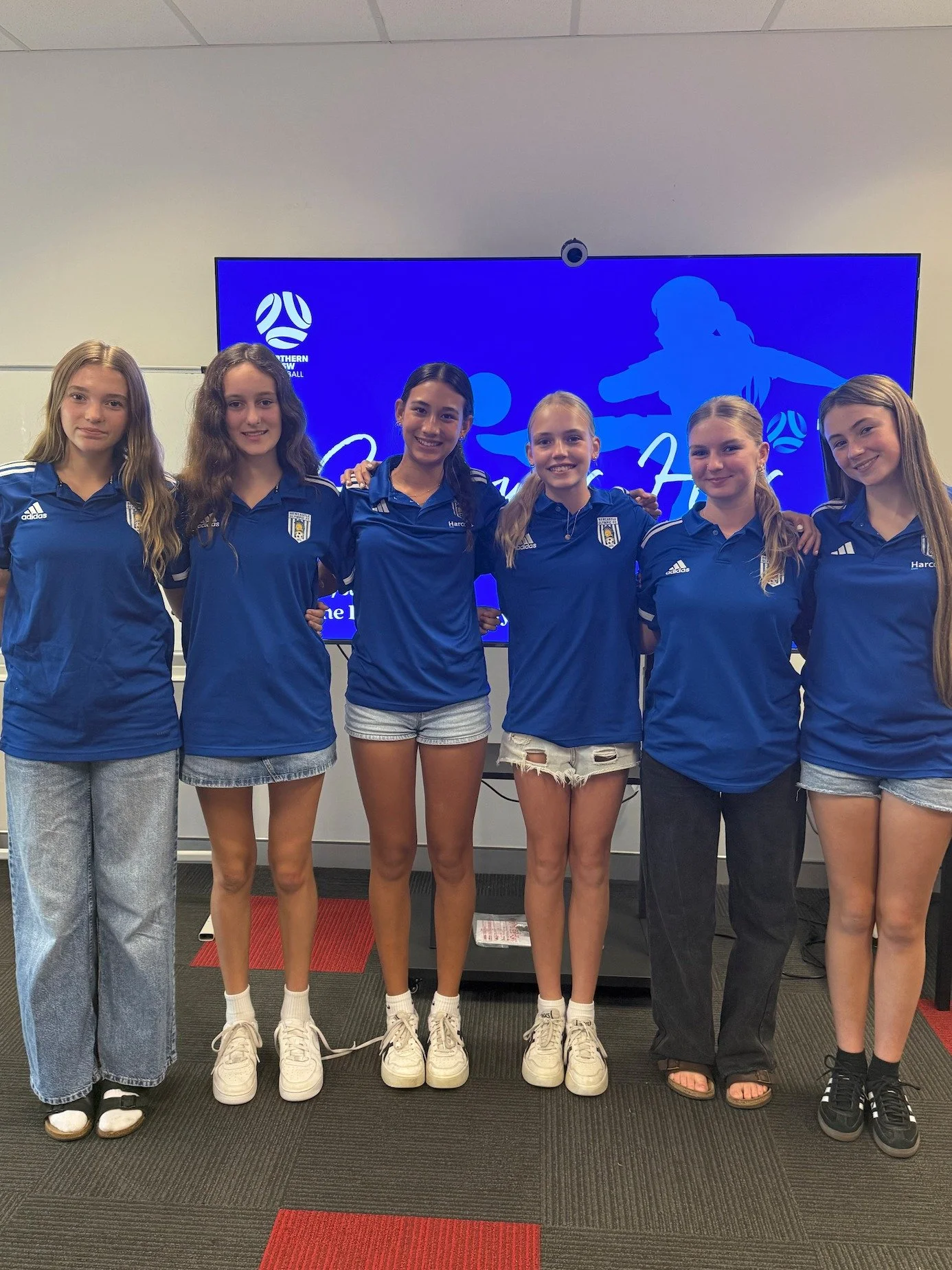 💙🤍 EMPOWER HER 🤍💙

Over the weekend, our NOFC U15 Girls took part in the Empower Her Program &ndash; a fantastic initiative proudly supported by the NSW Office of Sport.

The interactive session focused on the value of goal setting, building resi