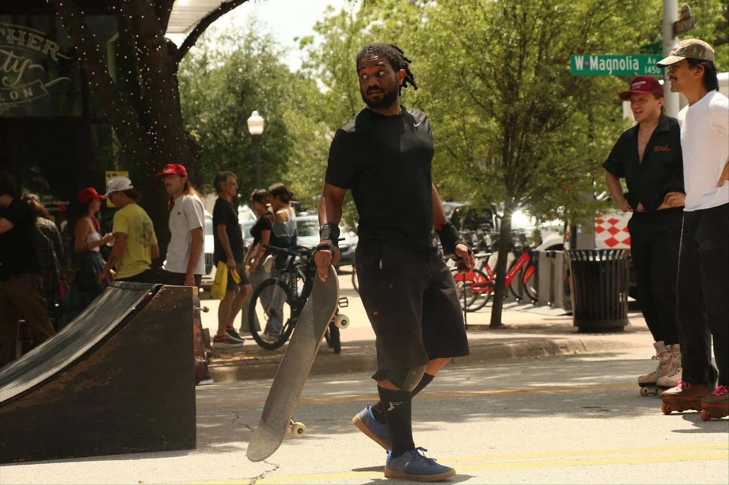 Bearer: &ldquo;One that bears.&rdquo;

It&rsquo;s been a long time since I&rsquo;ve written anything I felt like sharing.  Over the last year, photography has helped me to fill that creative gap.  For a while, I thought it signaled a full transition 