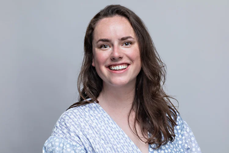 Headshot of Eliza Davis
