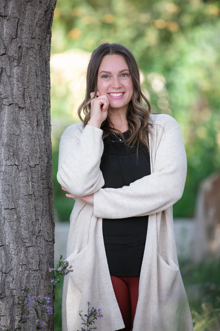 Headshot of Kristen Alesch