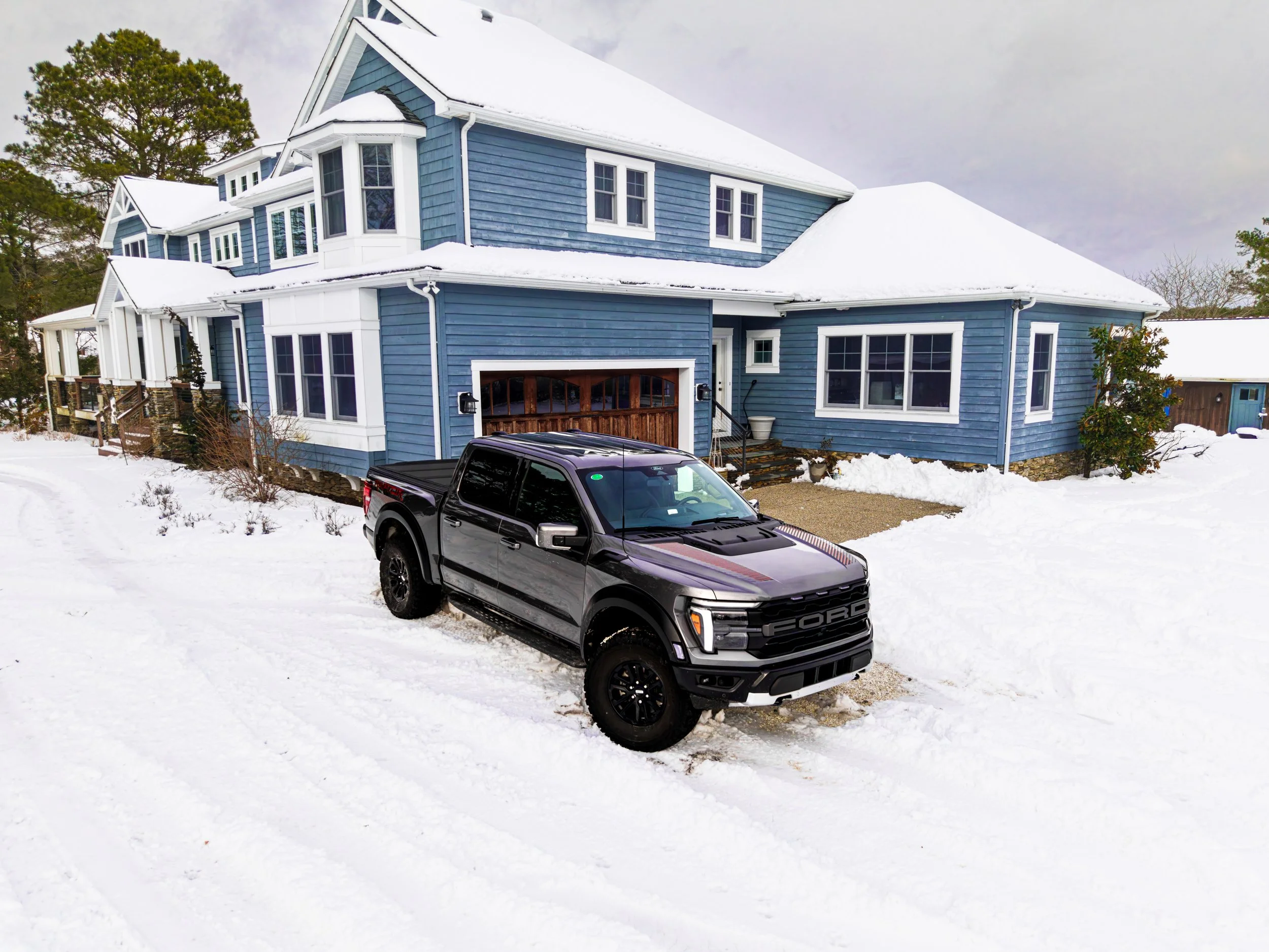 DONE Uncle Mark House DE Snow 2026-01.jpg