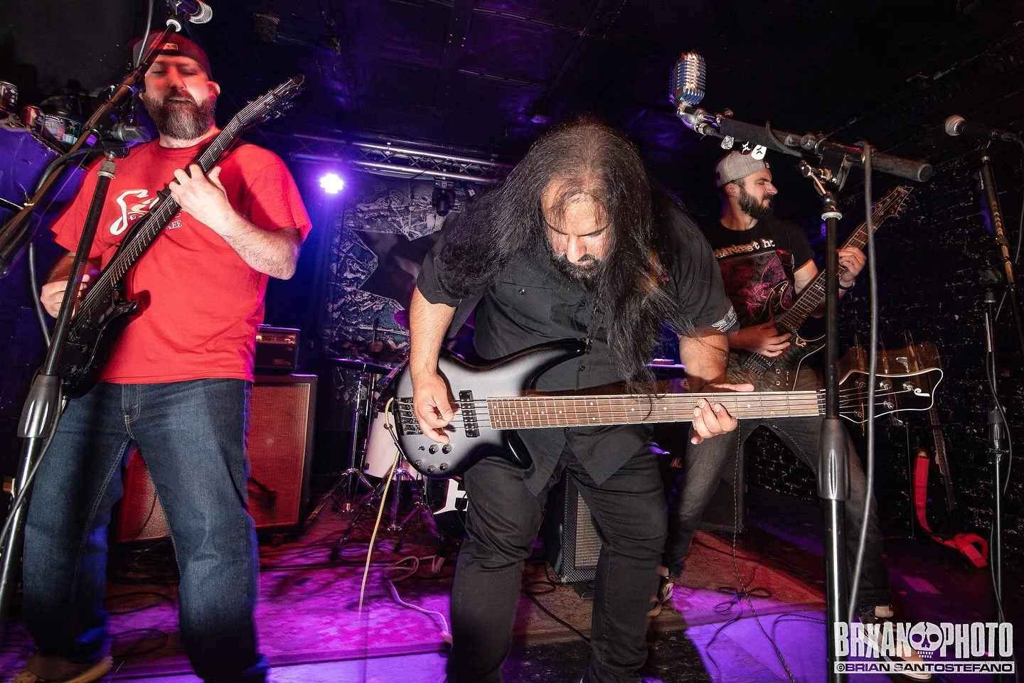 Light Pollution

📸: @brxanphoto 

👤: @smturnbull30 / @trentzuberi / @scratchnshred

#HEMI #HEMIMUSIC #heavymetal #metal #thrashmetal #progmetal #doommetal #powermetal #metalband #metalhead #metalmusic #heavymetalmusic #diy #independent #independent