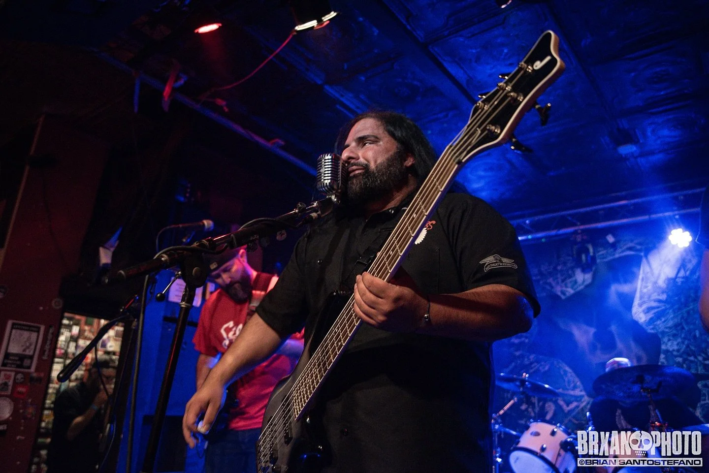 Nothing but treble // @trentzuberi 

📸: @brxanphoto / @nikonusa 
🏟️: @livewirelounge 
📝: @foreverdeaffest 
🎸: @officialjacksonguitars / @ernieball 
🎙️: @shure 
🔊: @ampeg

#HEMI #HEMIMUSIC #heavymetal #metal #thrashmetal #progmetal #doommetal #p
