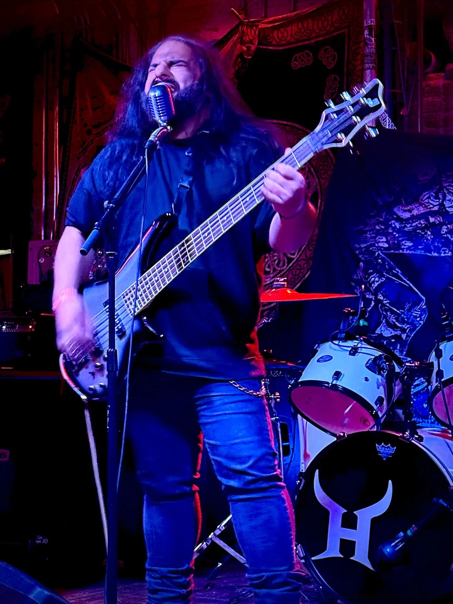 Trent Zuberi / Reggie&rsquo;s / December 5th 2025

📸: @alexandraregia 
👤: @trentzuberi 
🏟️: @reggieslive 
🎸: @music_man 

#HEMI #HEMIMUSIC #heavymetal #metal #chicagomusic