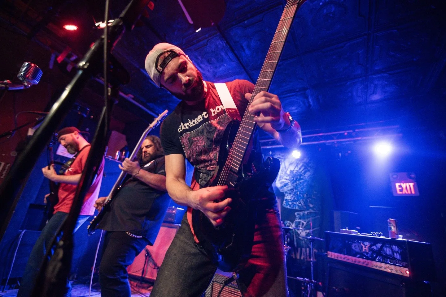 📸: @brxanphoto | 👤: @scratchnshred | 🏟️: @liars.club | 🎸: @schecterguitarsofficial 

#HEMIMUSIC

&mdash;&mdash;

#HEMI #chicago #guitar #guitarist