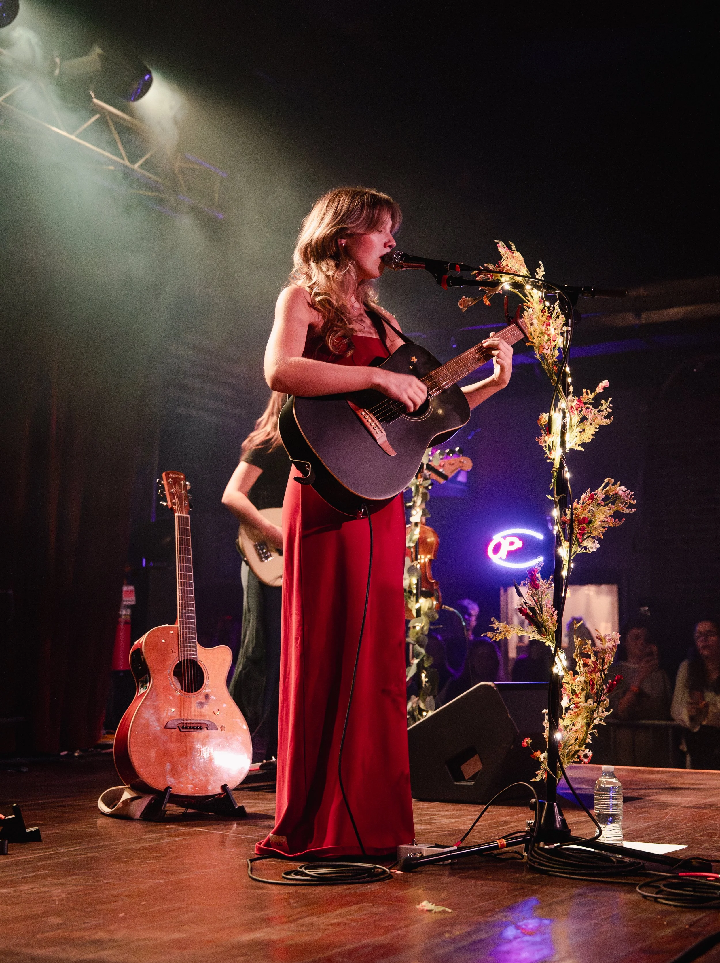 11-21_SYDNEY ROSE BOSTON FINAL_CASSIEMVISUALS-6.JPG