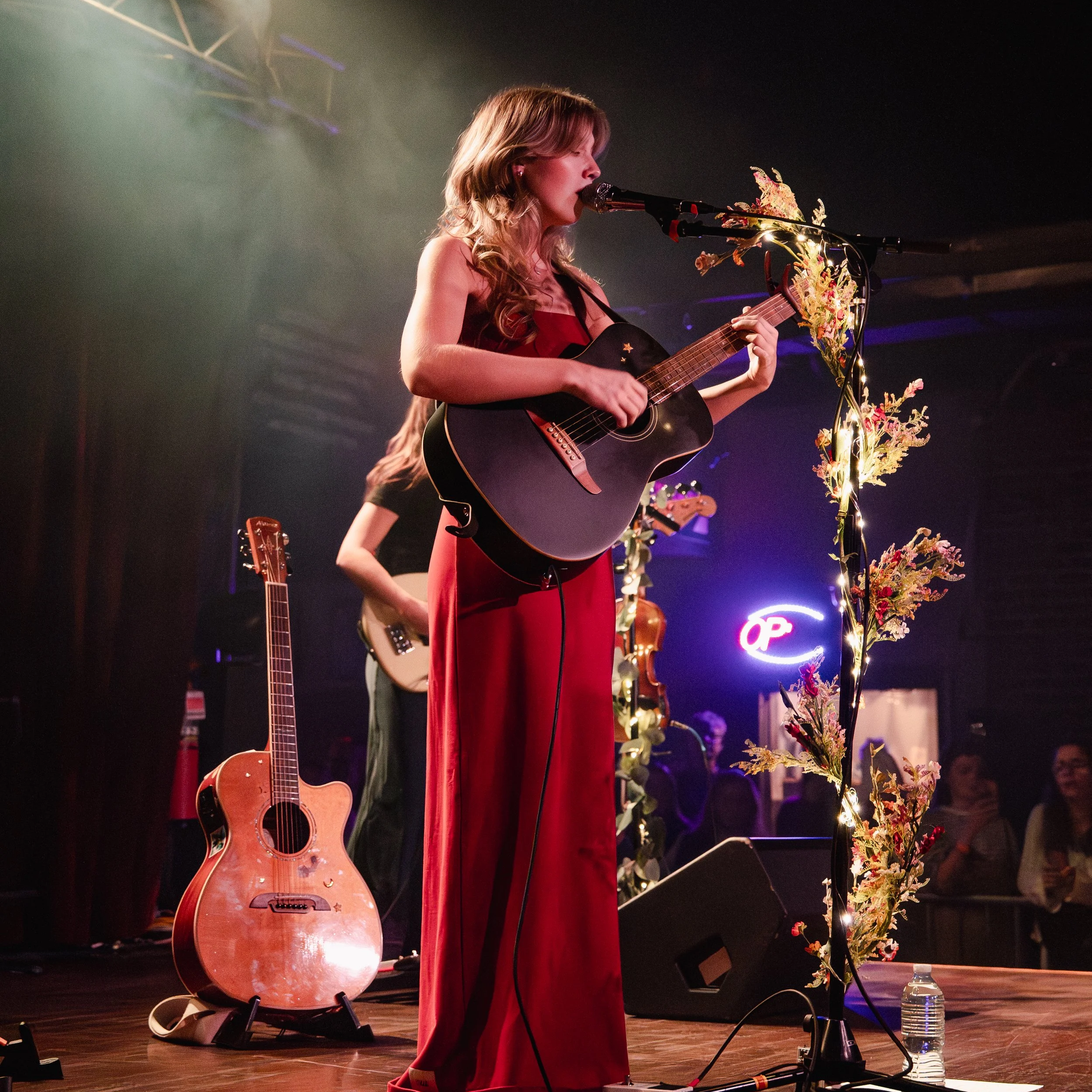 SYDNEY ROSE MAKES BOSTON DEBUT WITH A SOLD OUT SHOW