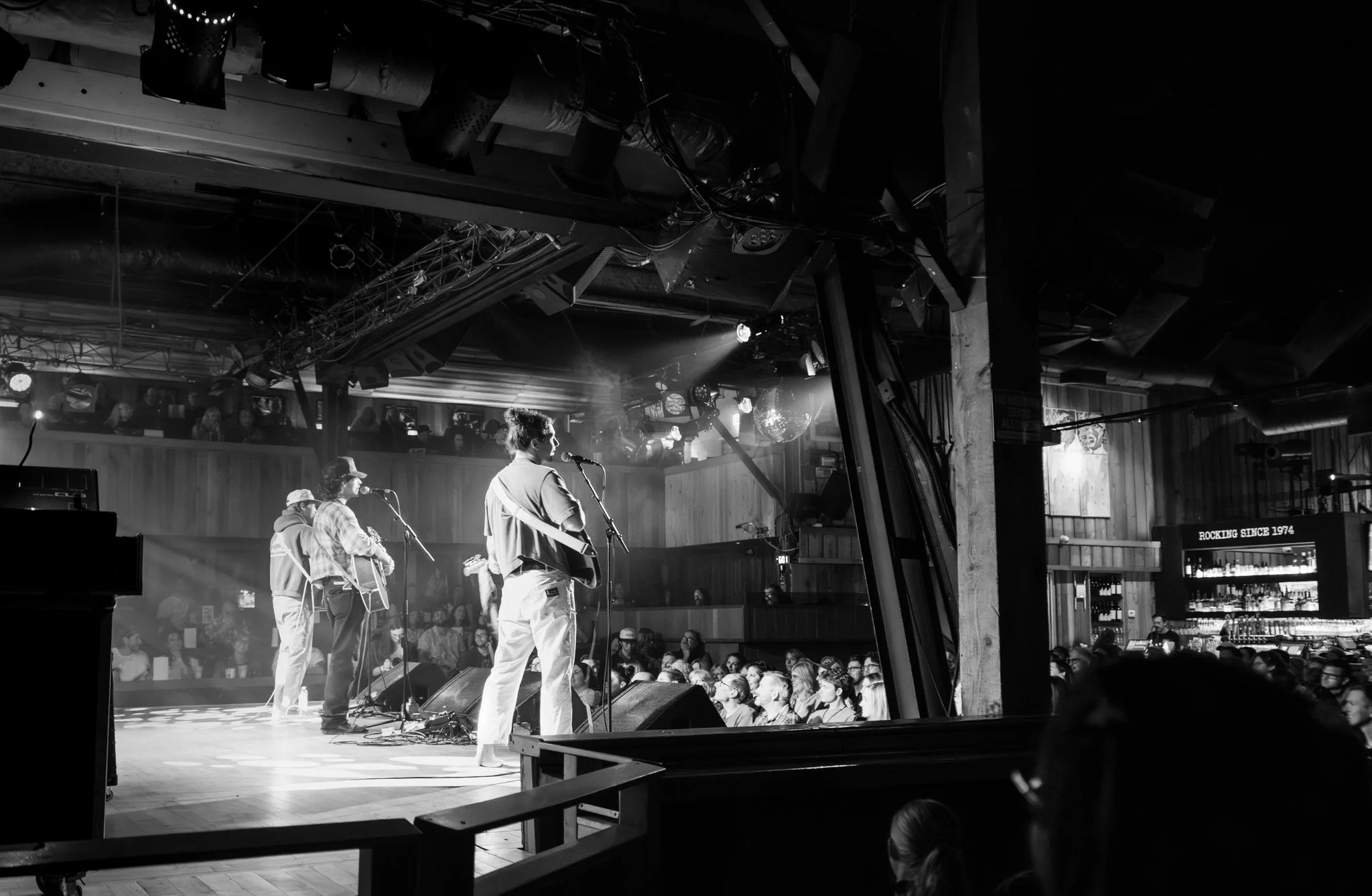 VERYGENTLY MAKES WAVES IN SOLANA BEACH