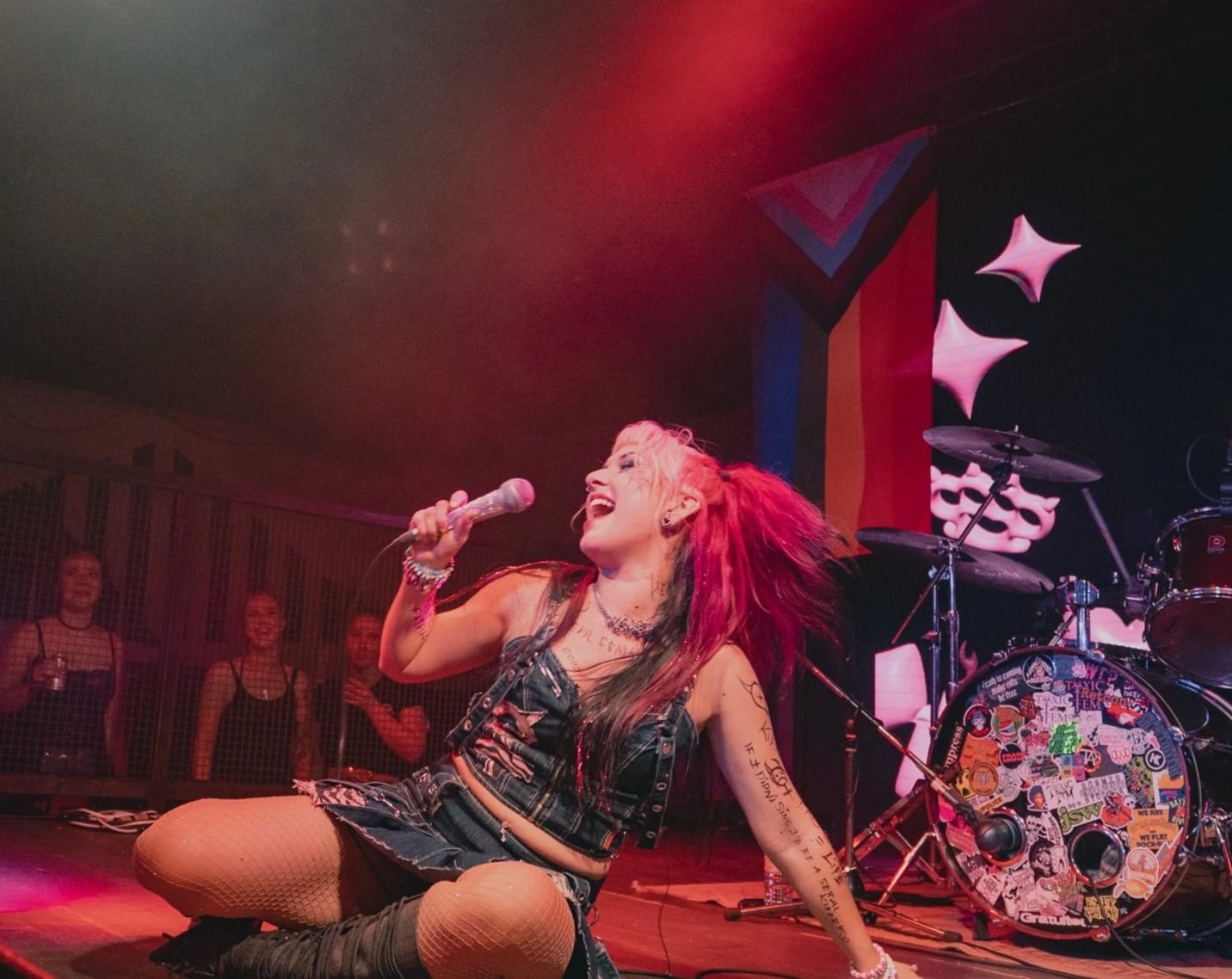 DELILAH BON BRINGS A NIGHT OF FEMININE RAGE TO CALGARY