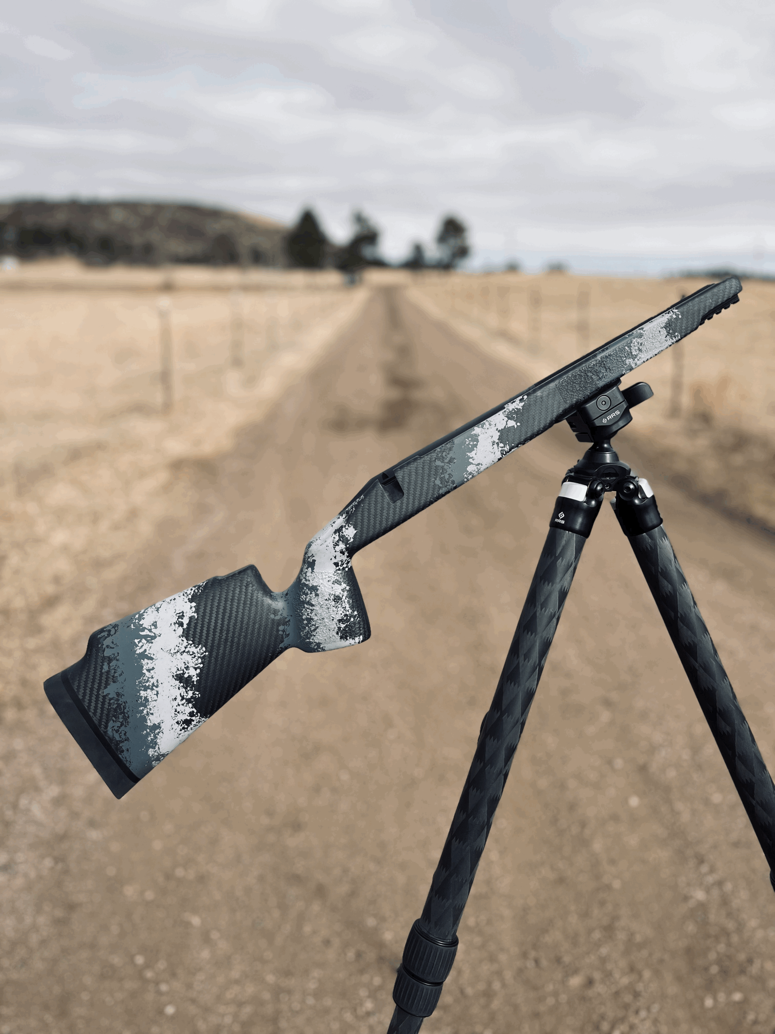 McMillan Mountain Tracker Stock – Urban Banded Carbon - Bedded for Defiance Anti-X - 27.9oz