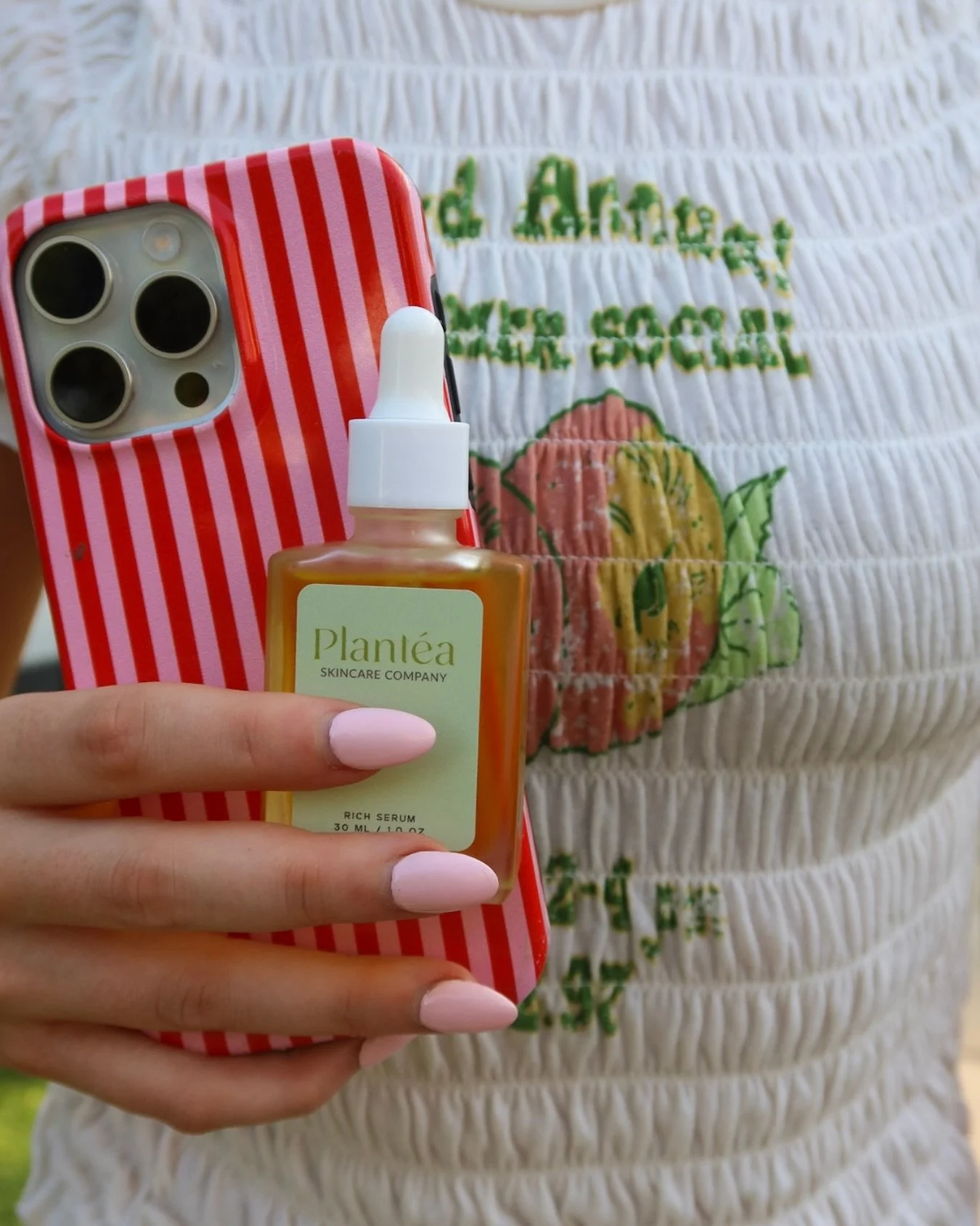 Hot days call for lighter, smarter skincare ☀️

Our go-to summer routine:

💚 Nourishing Serum for weightless hydration
💚 Restore Cream to lock in moisture without heaviness
💚 Rich Serum for nights your skin needs extra restoration