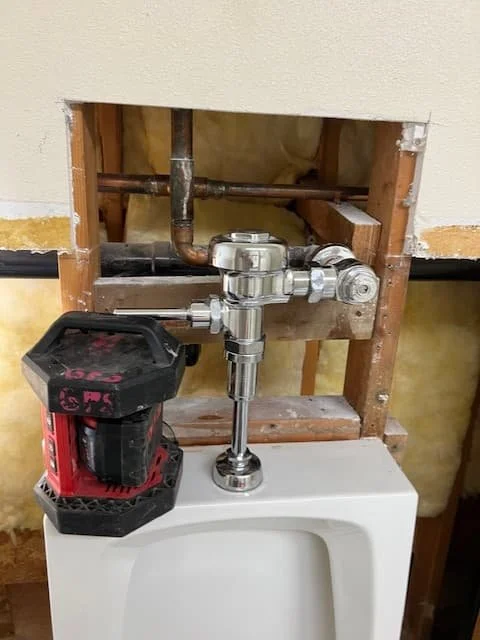 gardner-plumbing-commercial-flush-valve-repair.jpg