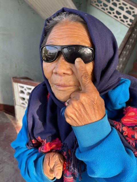 Free-Cataract-Surgery-Recipients-Picture-10-Small.jpg