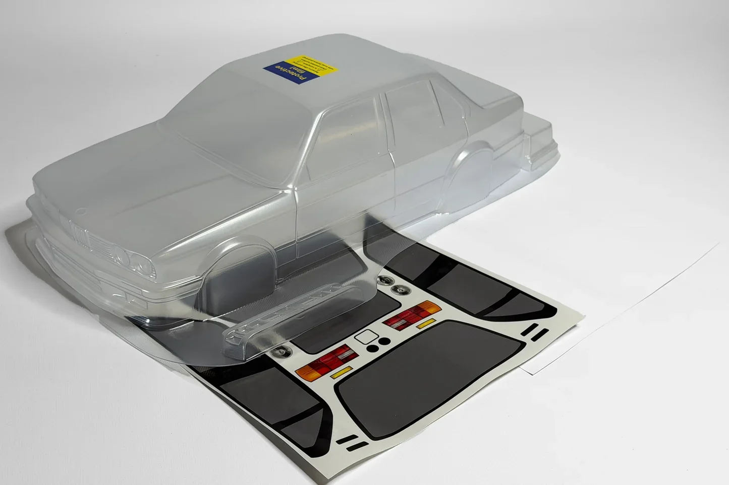 e30_sedan_clear.webp