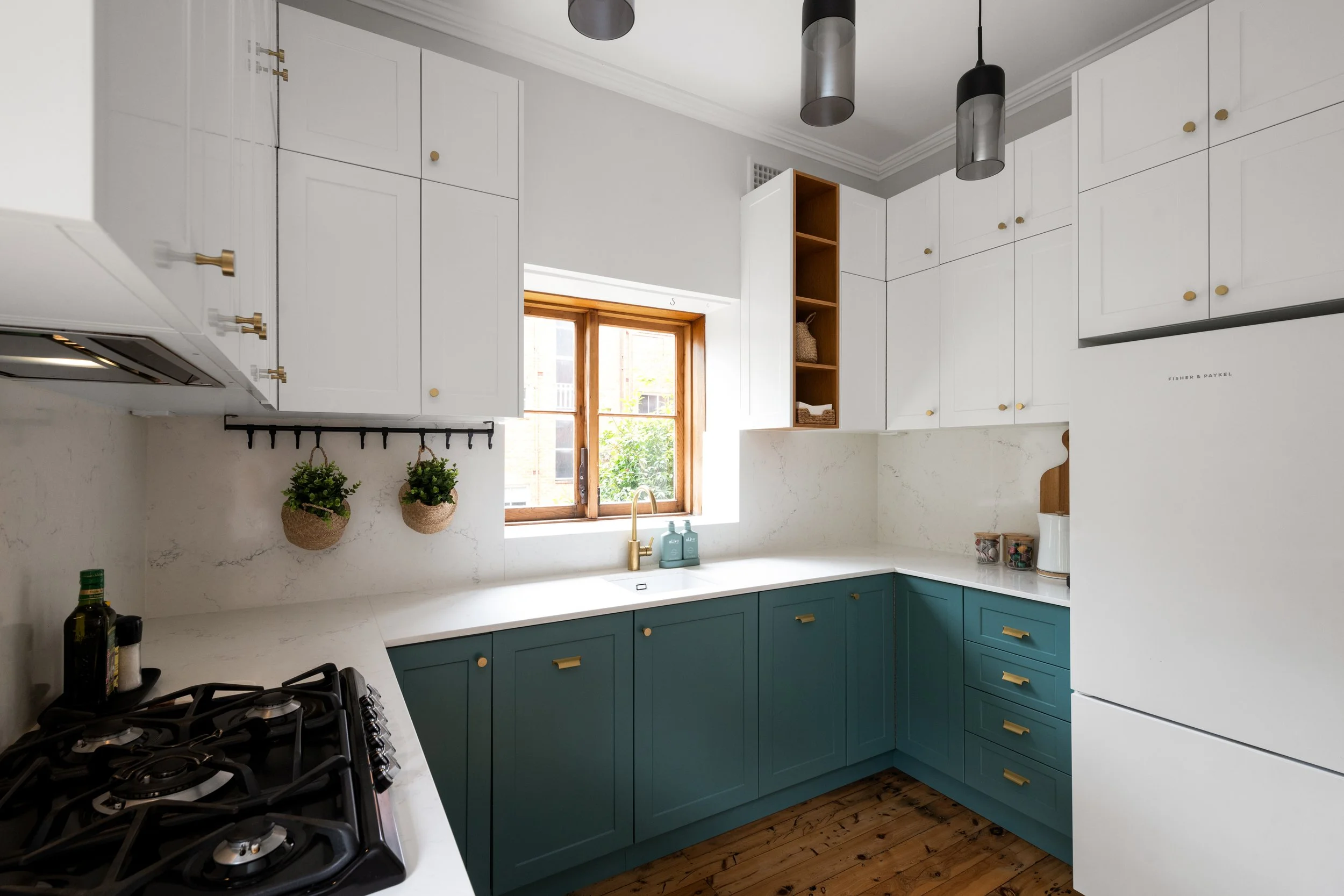 Lavender Bay-Kitchen