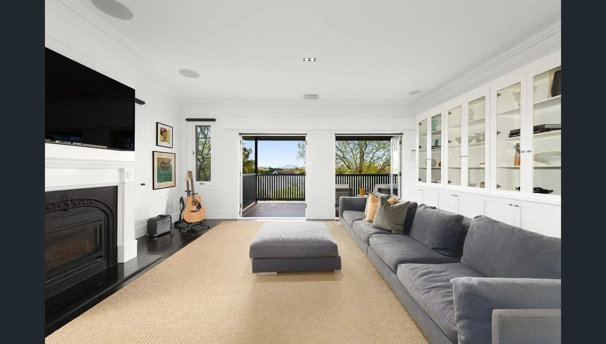 Lounge Room
