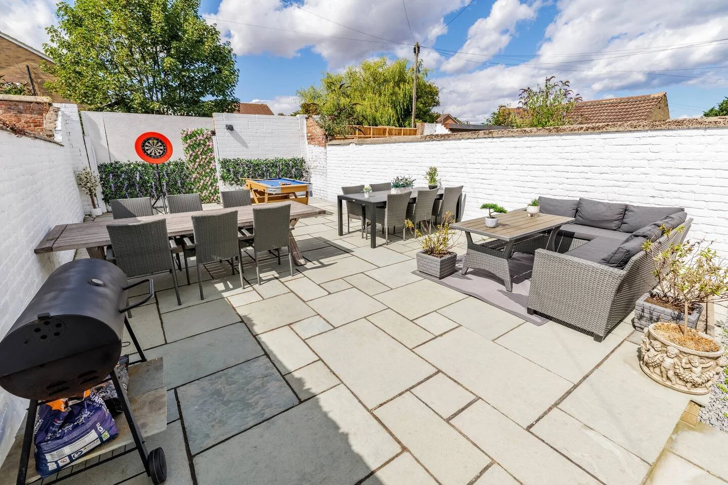 6 bedroom house in Hartlepool - Cozy Quarters