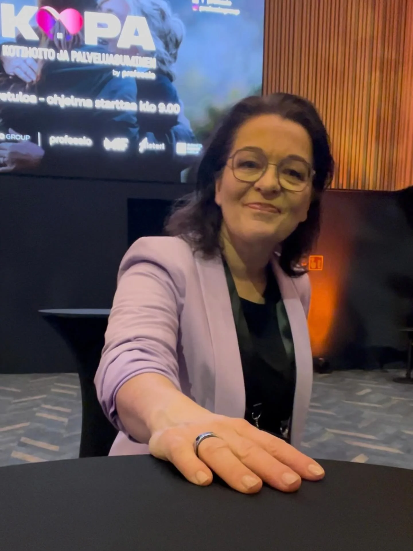 Puhuin t&auml;n&auml;&auml;n KOPA 2025 -tapahtumassa hyvinvointiteknologian mahdollisuuksista kotiin viet&auml;viss&auml; palveluissa. 

Korostin esityksess&auml;ni nelj&auml;&auml; keskeist&auml; n&auml;k&ouml;kulmaa: 
- teknologian hy&ouml;dyn selk
