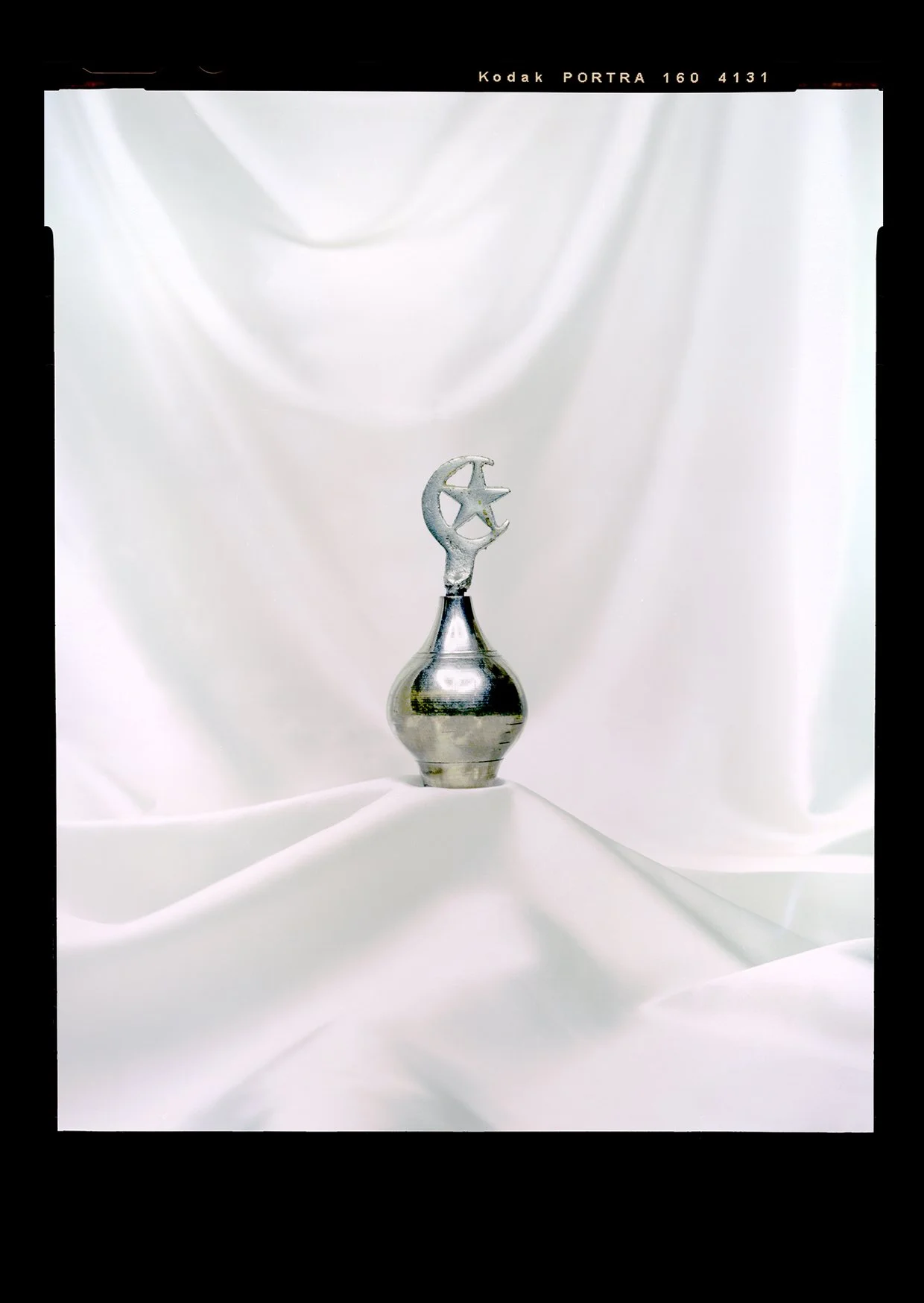 SAMAR: The object has been in our family for a really long time. My mum got it from her aunt or her mum for her wedding, so around 30 or 40 years ago. 
*Click on the image to see/hear more*