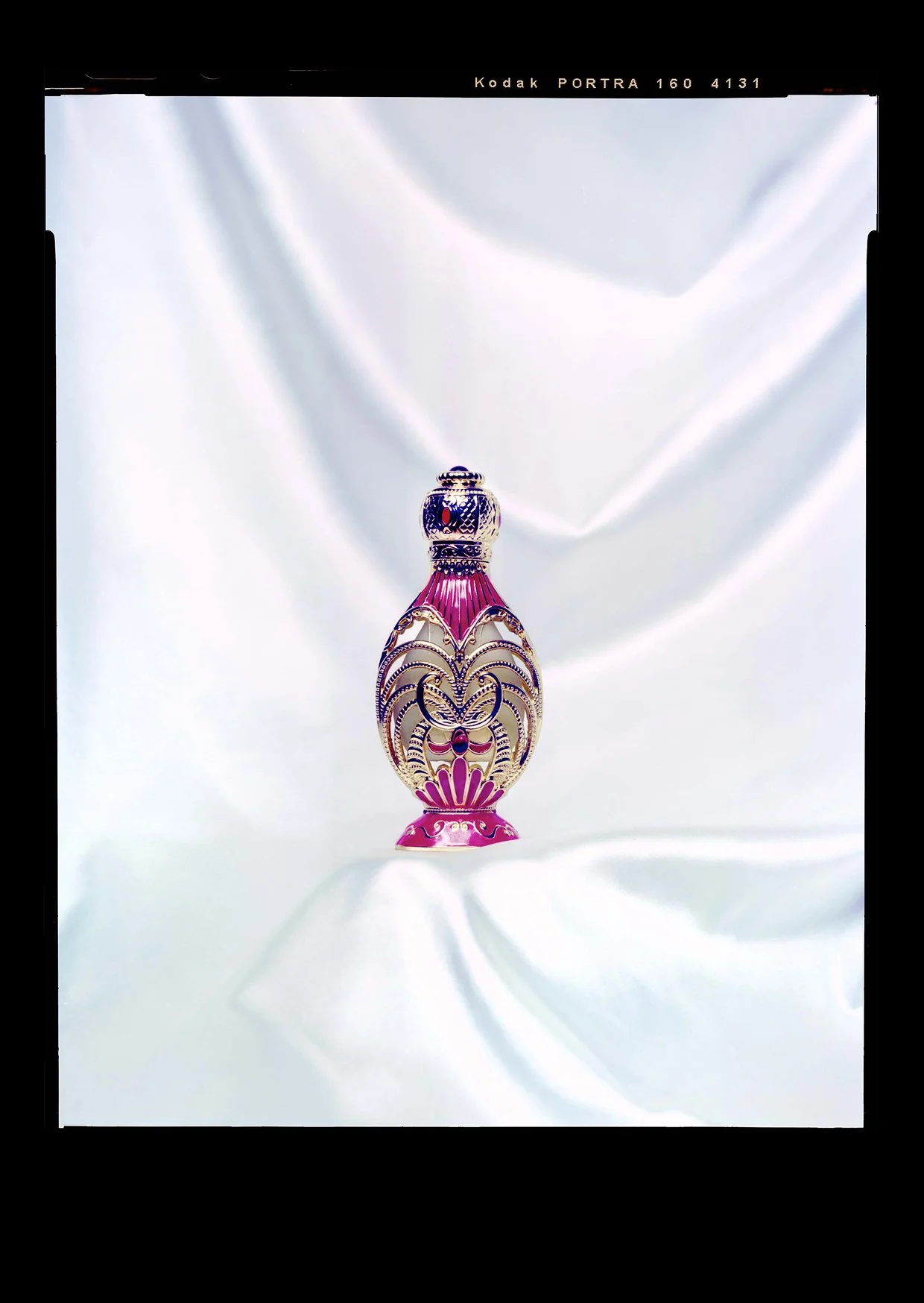 ARIJ: This perfume, it reminds me of my mum.
*Click on the image to see/hear more*