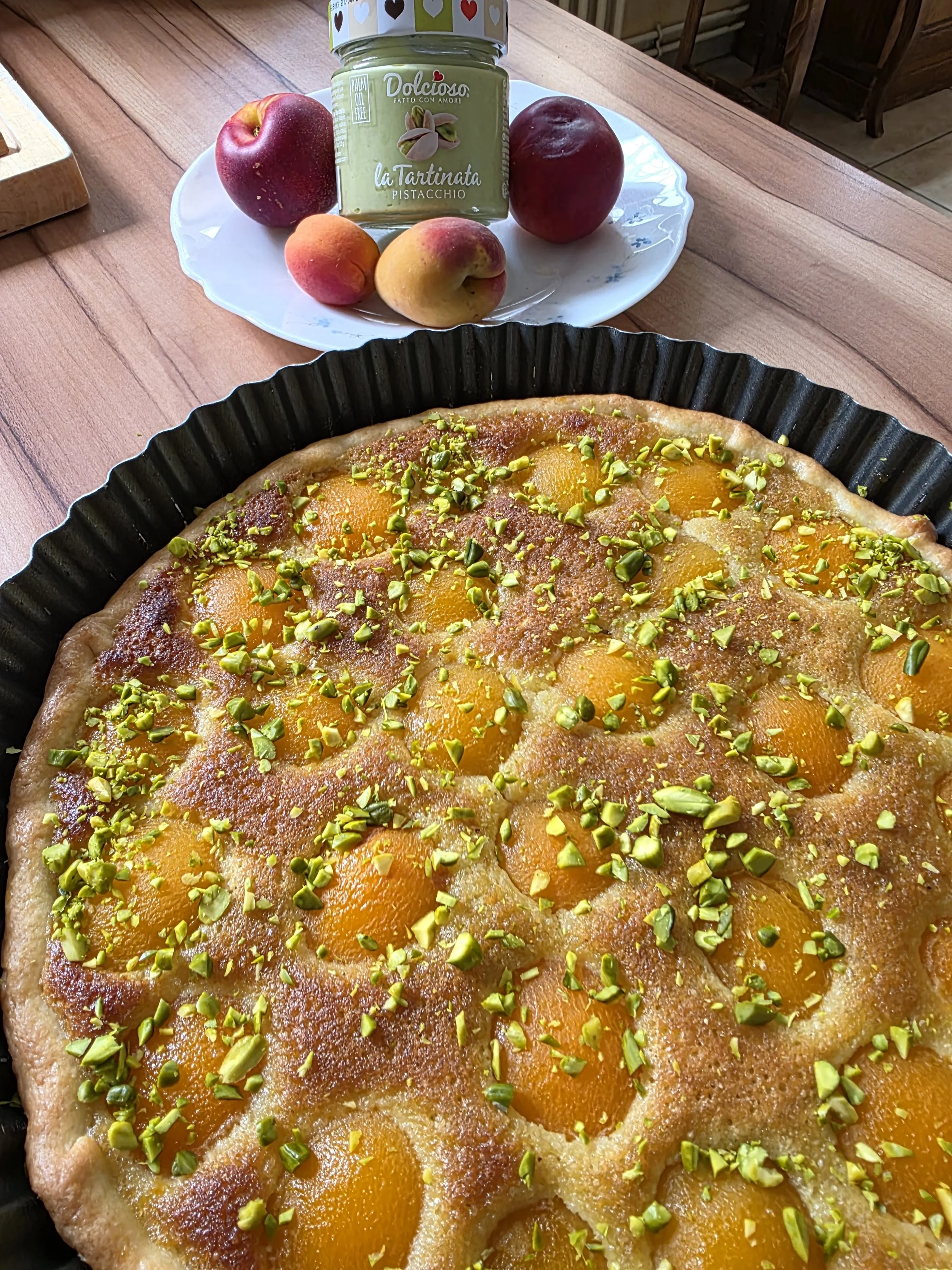 Tarte abricots, pistaches et crème d'amande