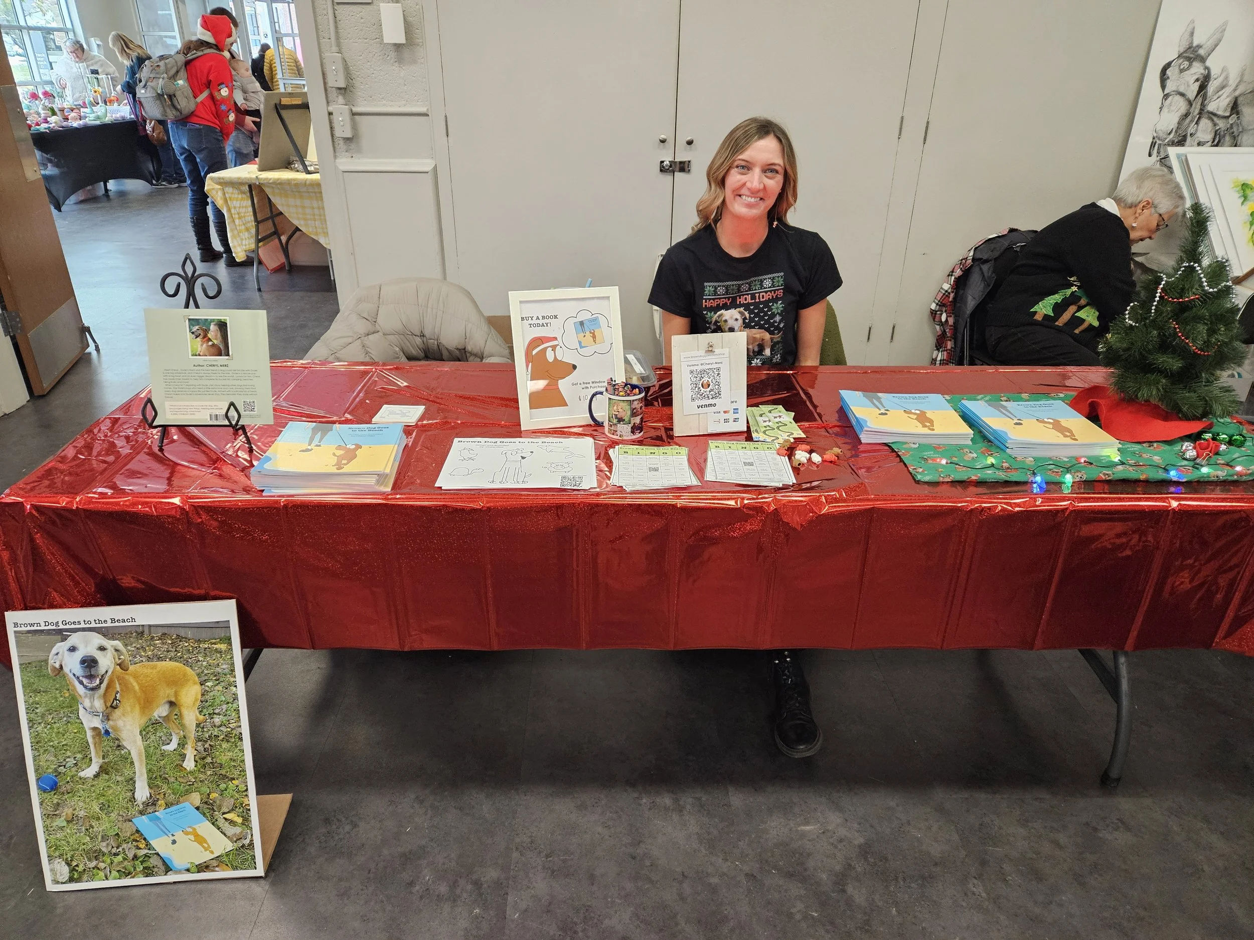 12/2025 - Brown Dog Goes to the Beach at the Wyoming Holiday Show