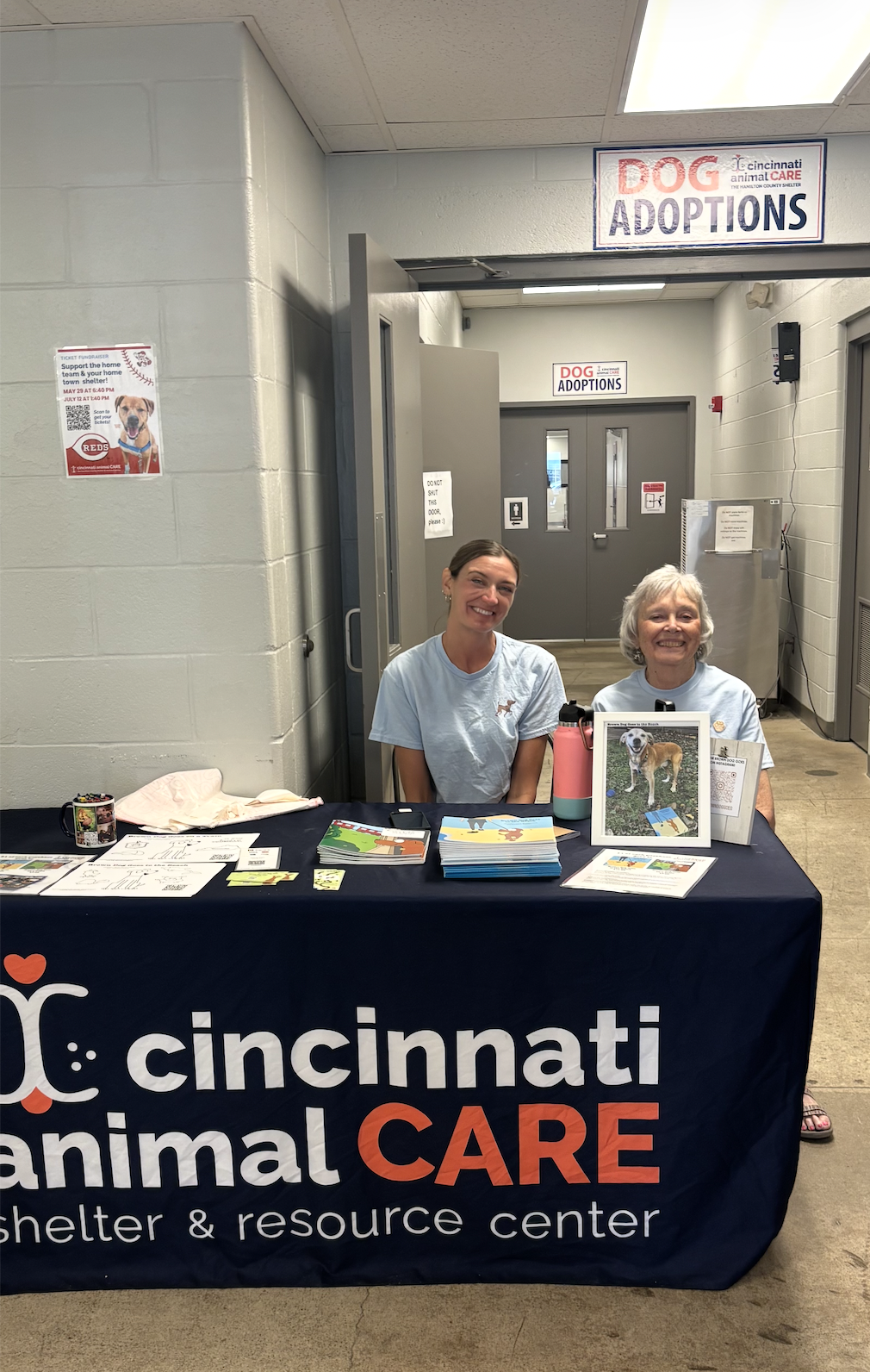 6/2026 - Brown Dog Goes to the Beach Book Signing at Cincinnati Animal Care
* Also featuring Brown Dog Goes on a Train coloring book with new character - Grandma!