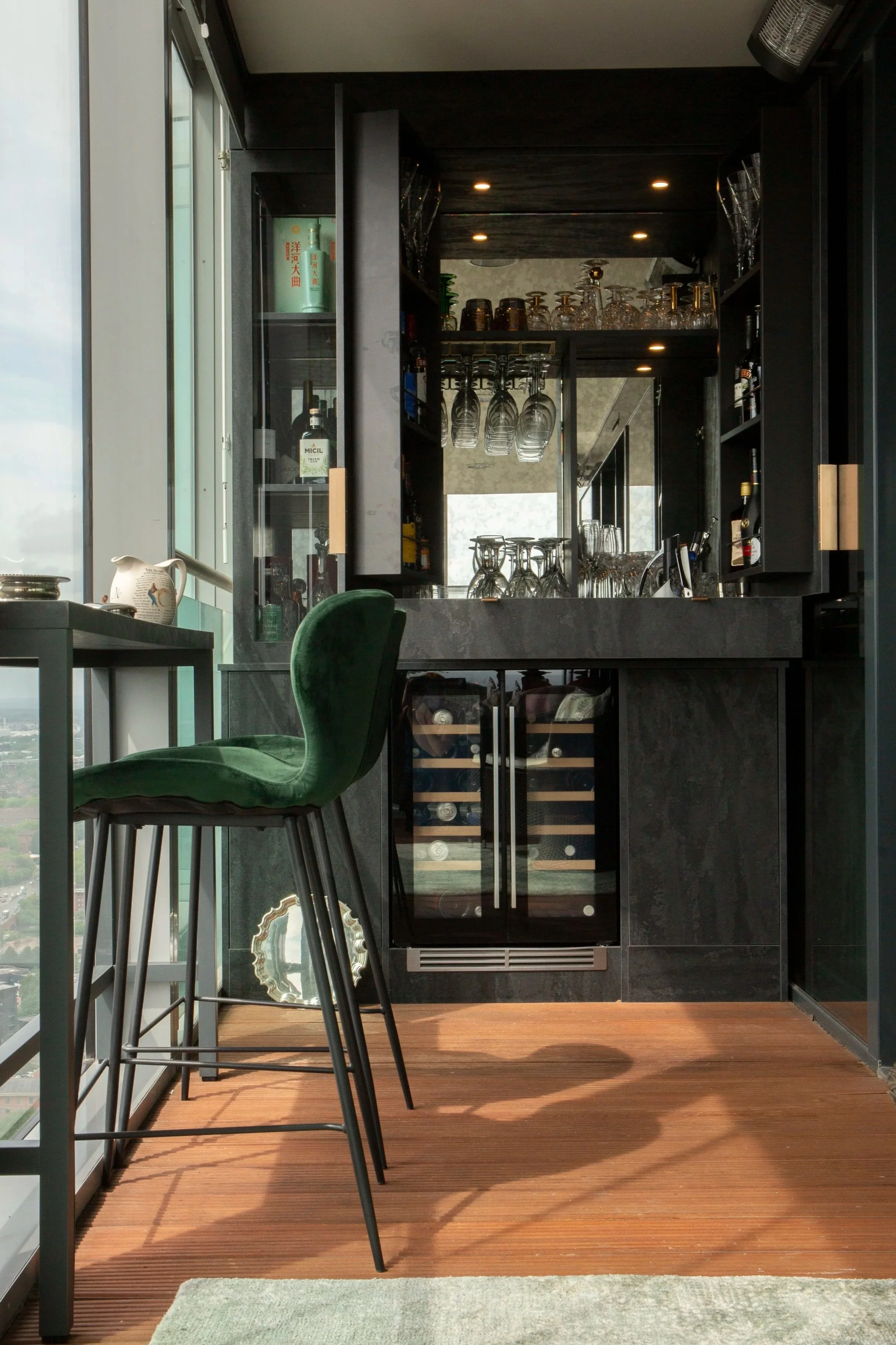 Beetham_Bar_Area_-09.jpg