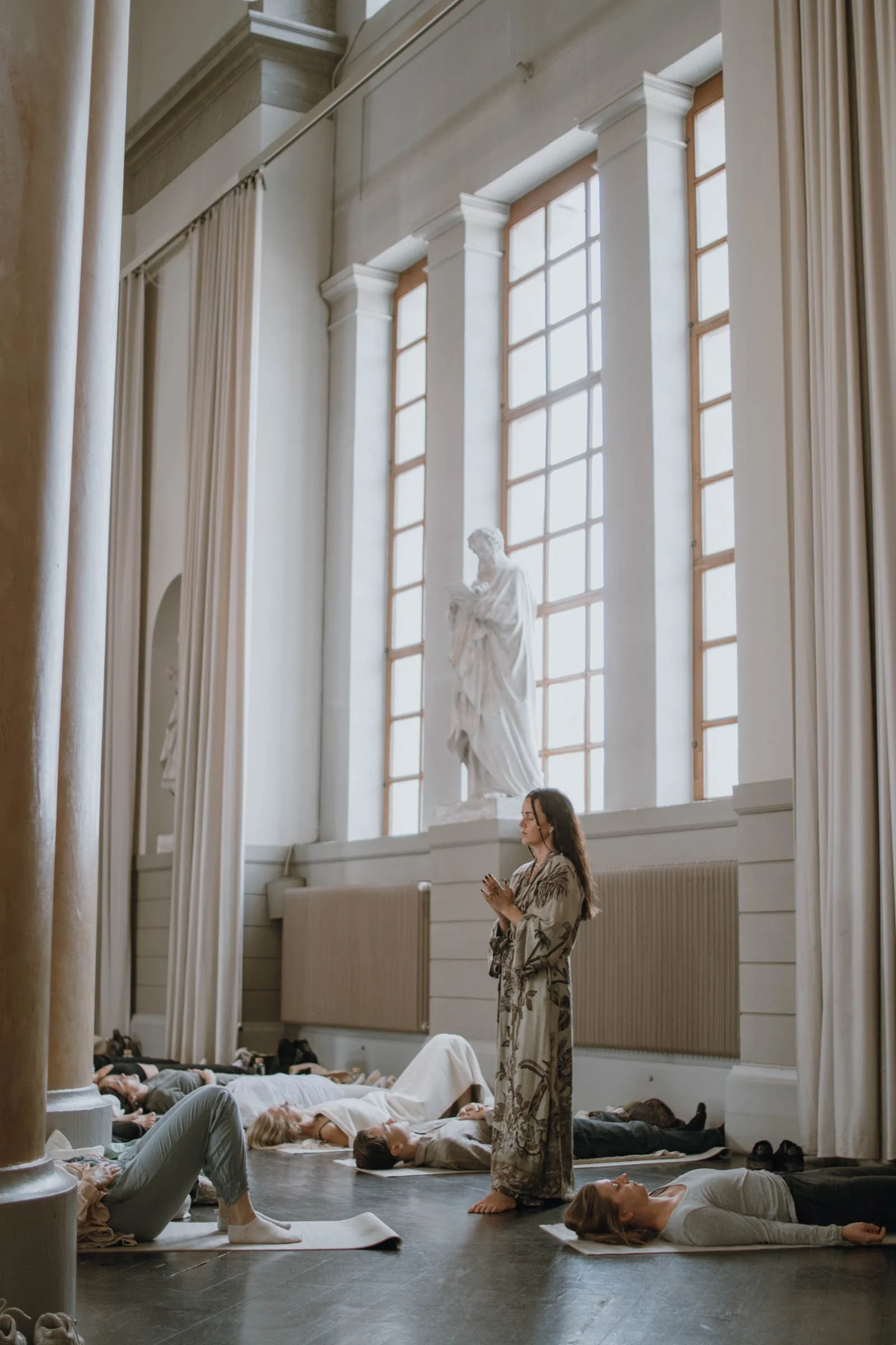 Bilder från EXHALE med Nathalie Steffner - En dag fylld av kärlek, gemenskap och transformation i Eric Ericsonhallen i Stockholm 