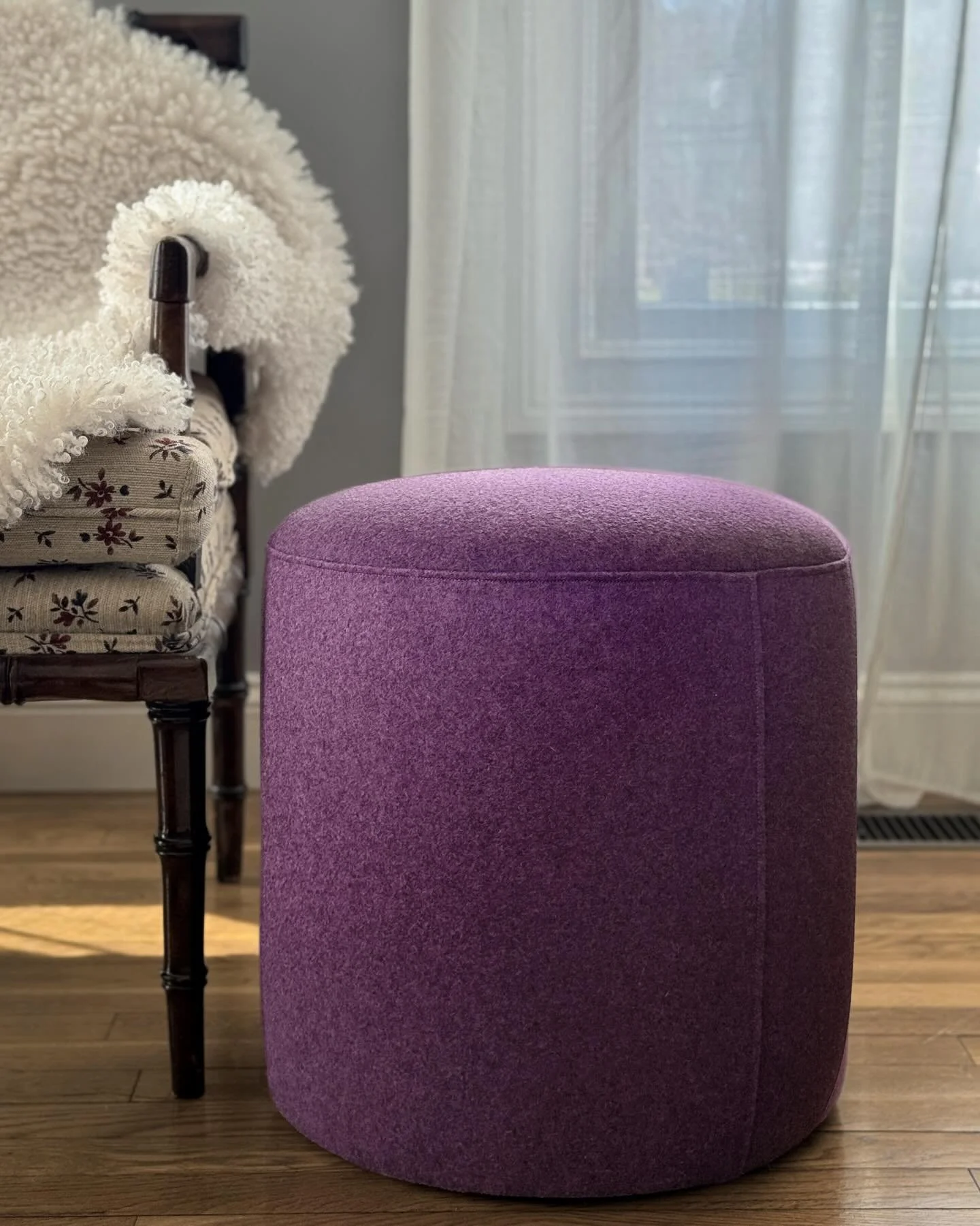 Les Pastille - Color Drop No. 1
A small study in color, form and texture. Handmade upholstered pouf crafted from core to fabric.  First shop placement coming soon&hellip;. #upholstery #customfurniture #interiordesign #designobject #interiorstyling