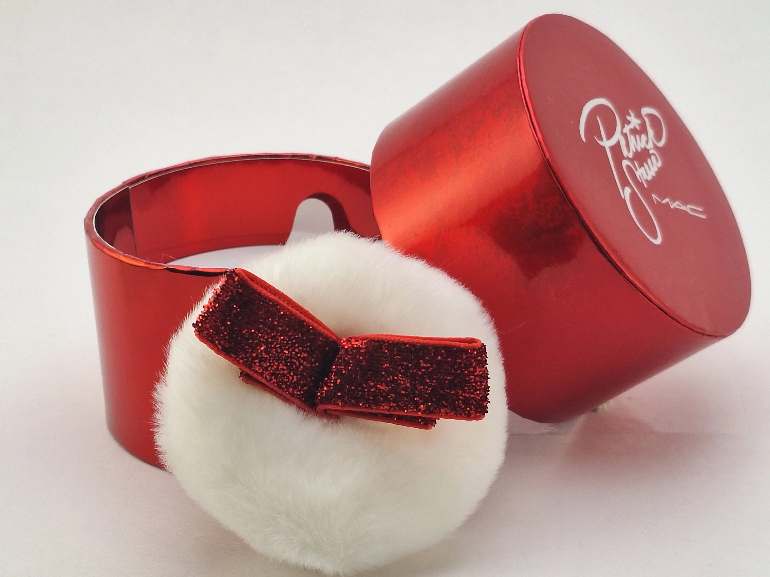 M·A·C Cosmetics × Patrick Starrr — “Slay Ride” Holiday Collection (2018) “Patrick’s Powder” — Loose Setting Powder