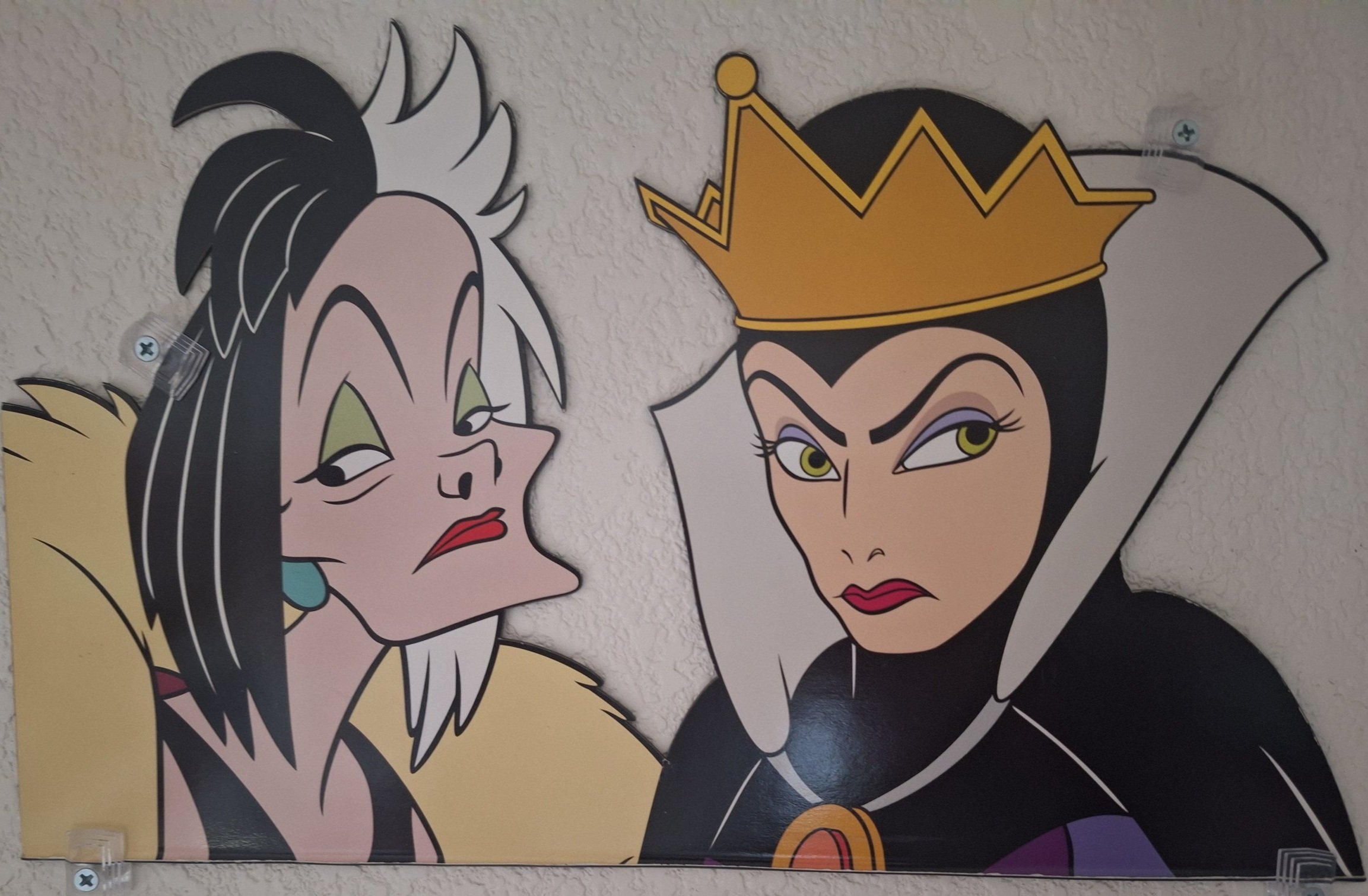 MAC Venomous Villains collection Bite of an Apple blush and display board