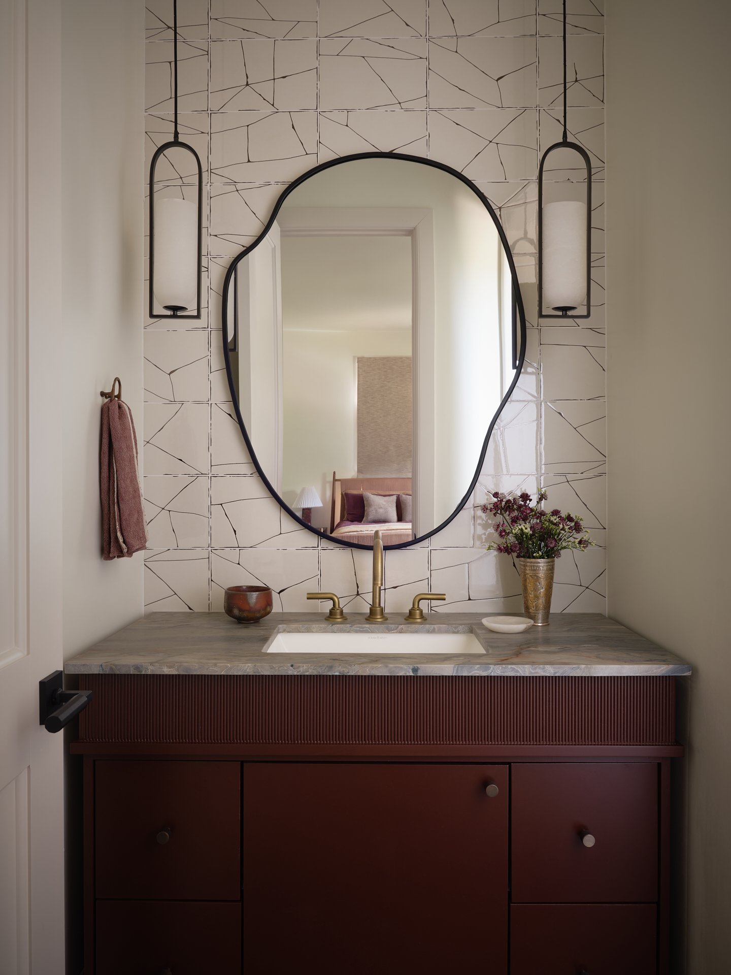 Lindsay Brown_Christina Cruz5512_web.jpg