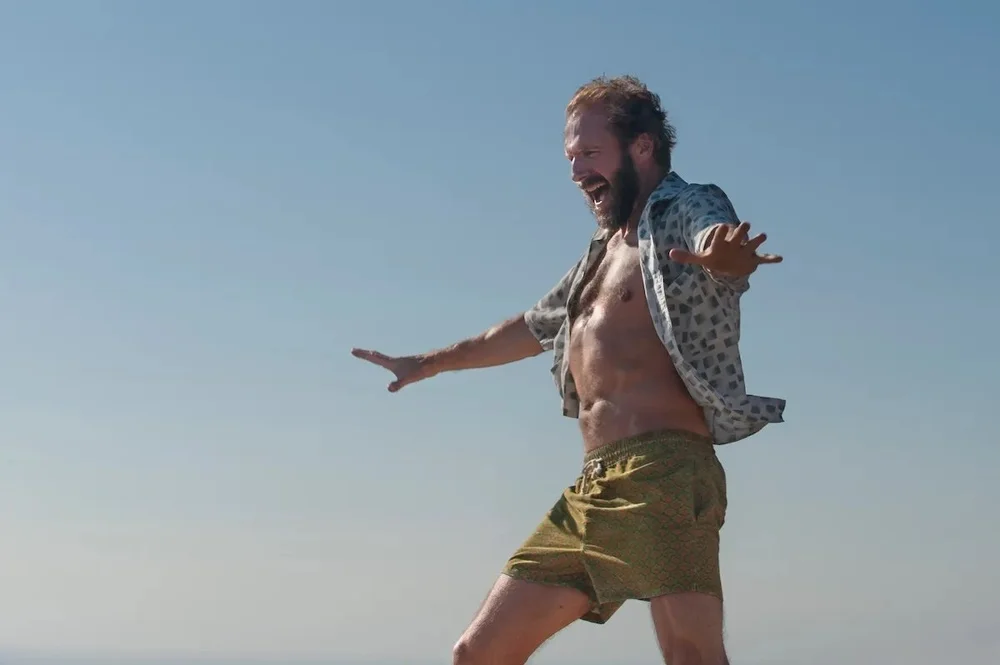 a-bigger-splash-ralph-fiennes.jpeg