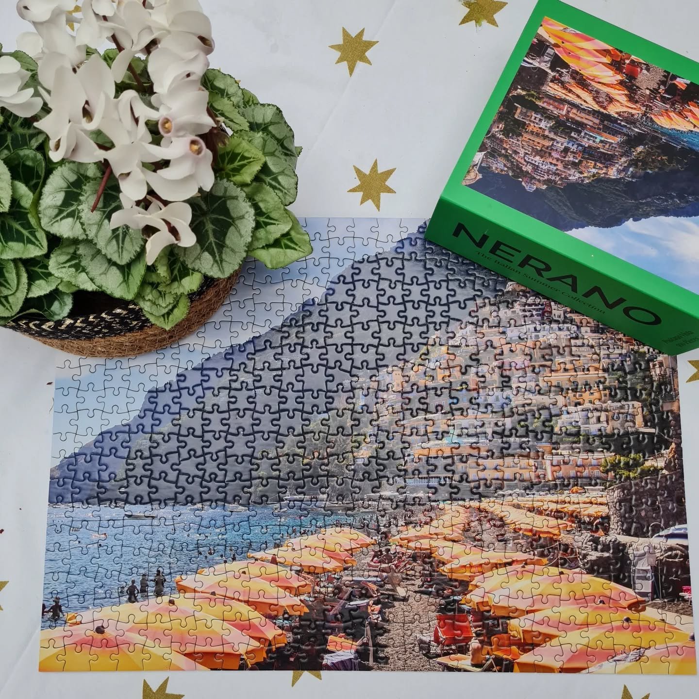 Happy Birthday to us!

We are so grateful for all the support you've shown our small business over the past five years. Here's to many more!

As the weather turns and with the festive season fast approaching (one of the best times of the year to have